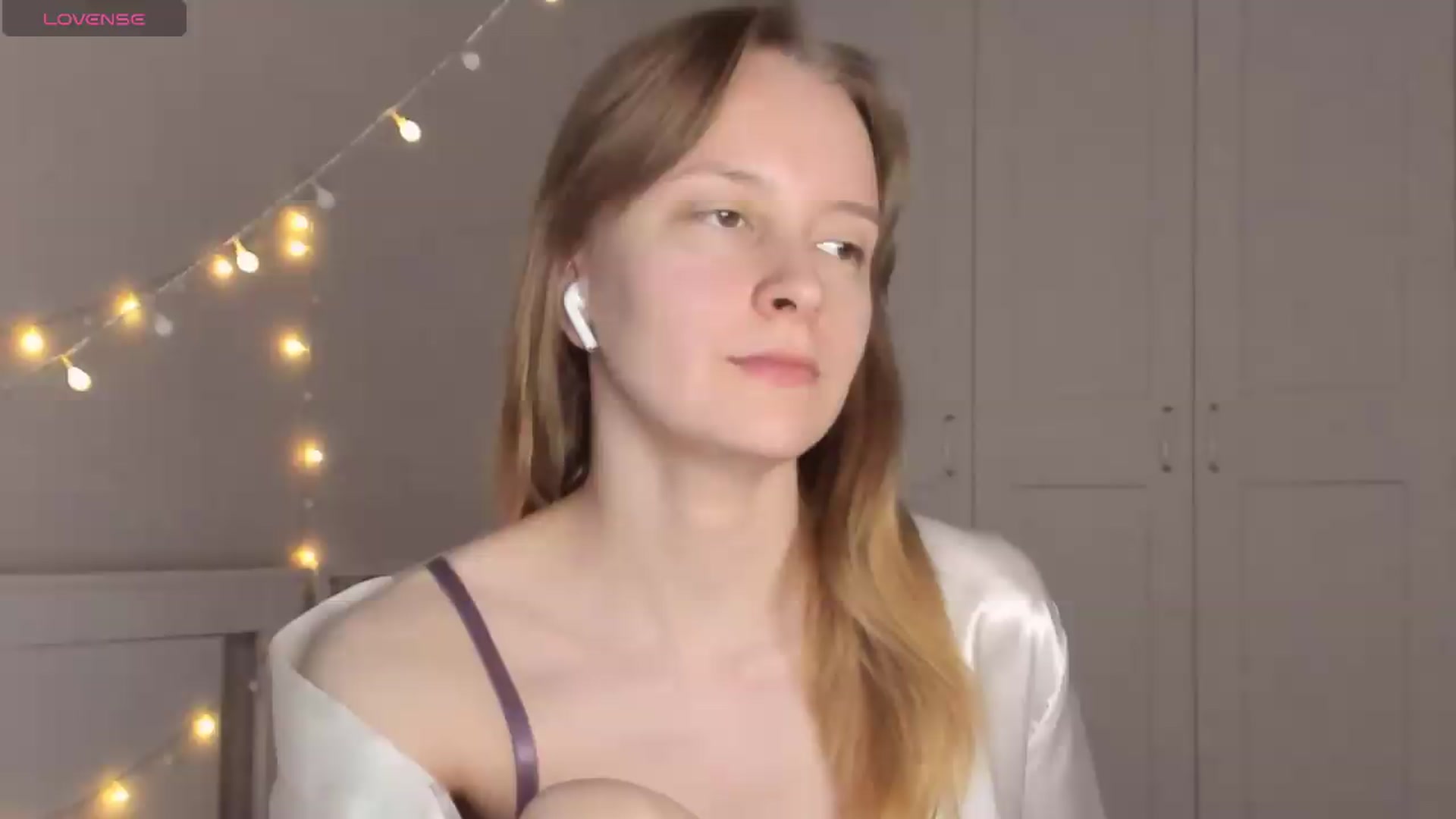 Gallery image thumbnail from AshlyPetite's myfreecams stream on, 05/25/2026, 18:23 image 20 of 20