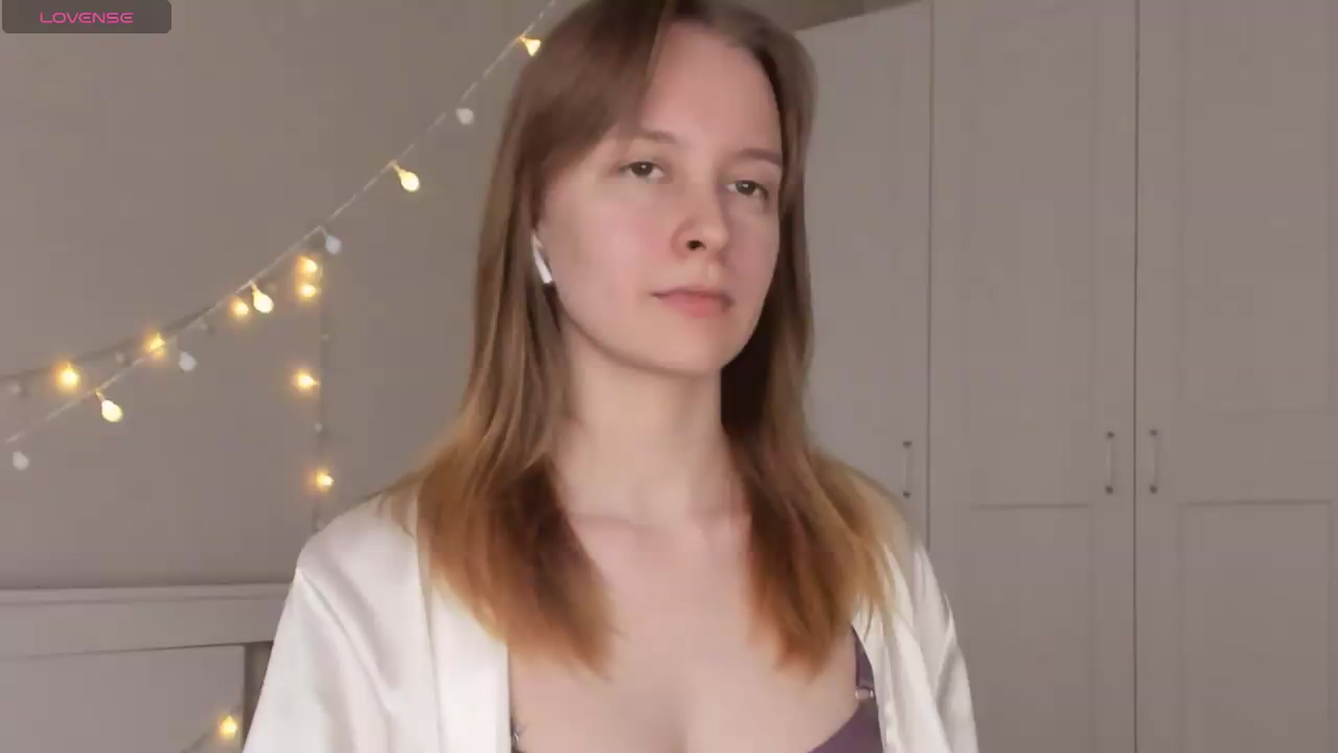 Gallery image thumbnail from AshlyPetite's myfreecams stream on, 05/25/2026, 18:23 image 3 of 20