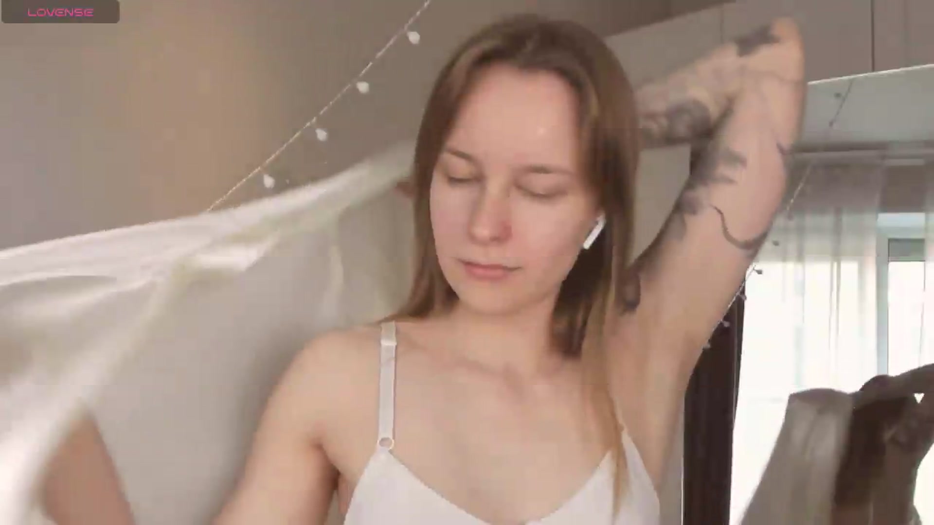 Gallery image thumbnail from AshlyPetite's myfreecams stream on, 06/12/2026, 17:57 image 17 of 20