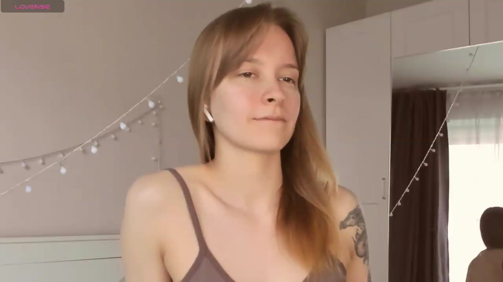 Gallery image thumbnail from AshlyPetite's myfreecams stream on, 06/19/2026, 16:44 image 17 of 20