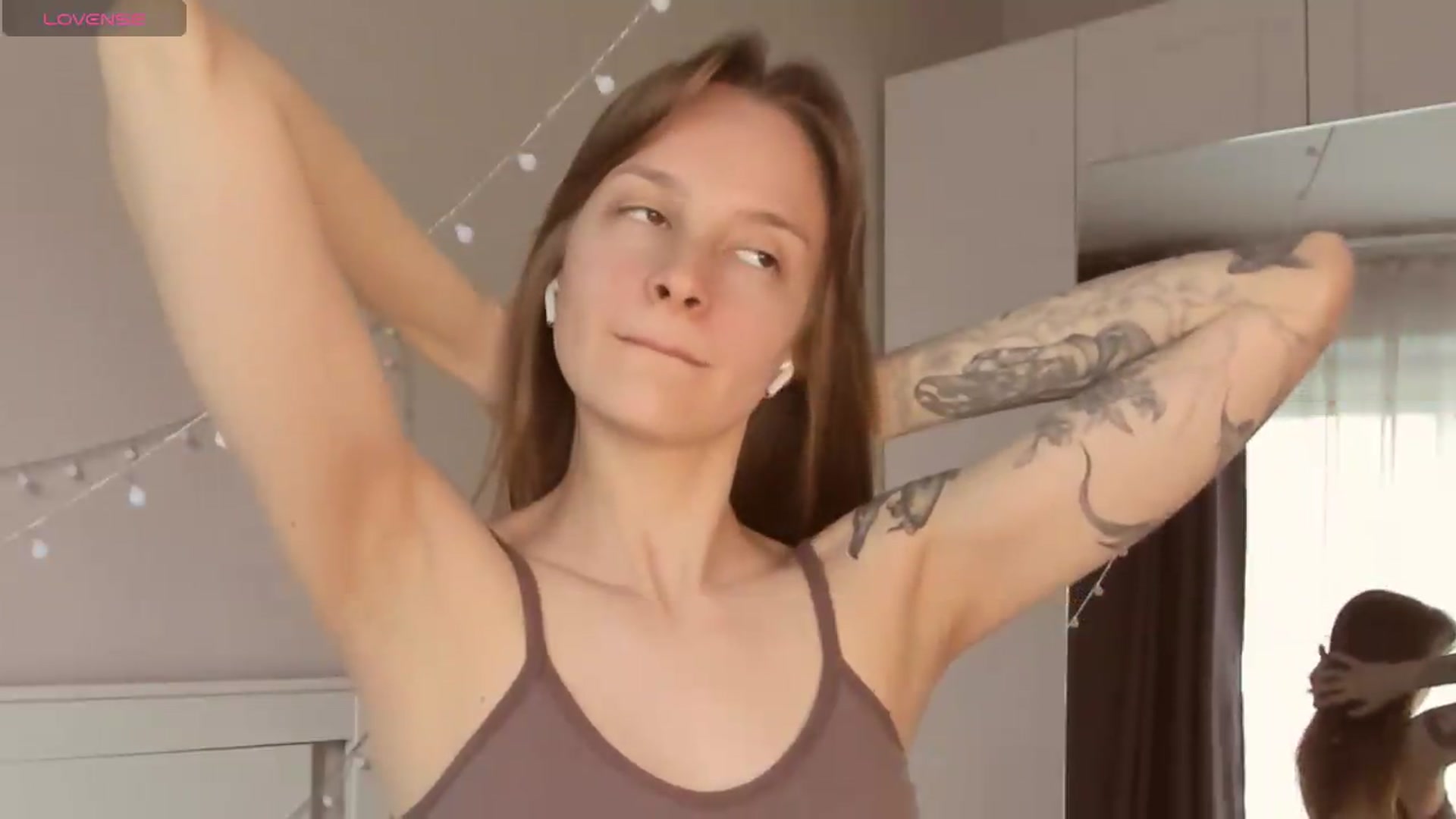 Gallery image thumbnail from AshlyPetite's myfreecams stream on, 06/19/2026, 17:47 image 3 of 20