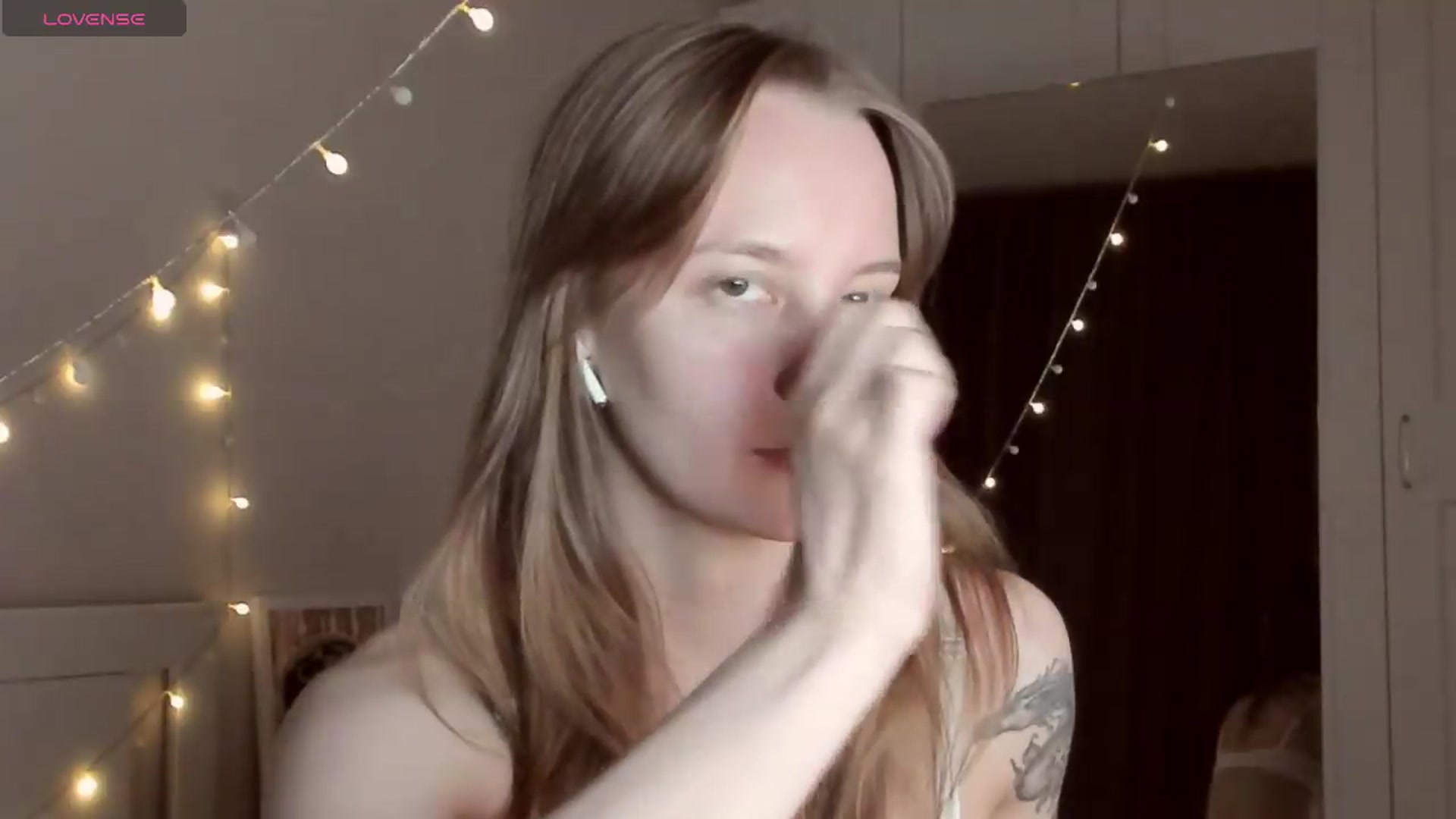 Gallery image thumbnail from AshlyPetite's myfreecams stream on, 07/16/2026, 20:25 image 18 of 20