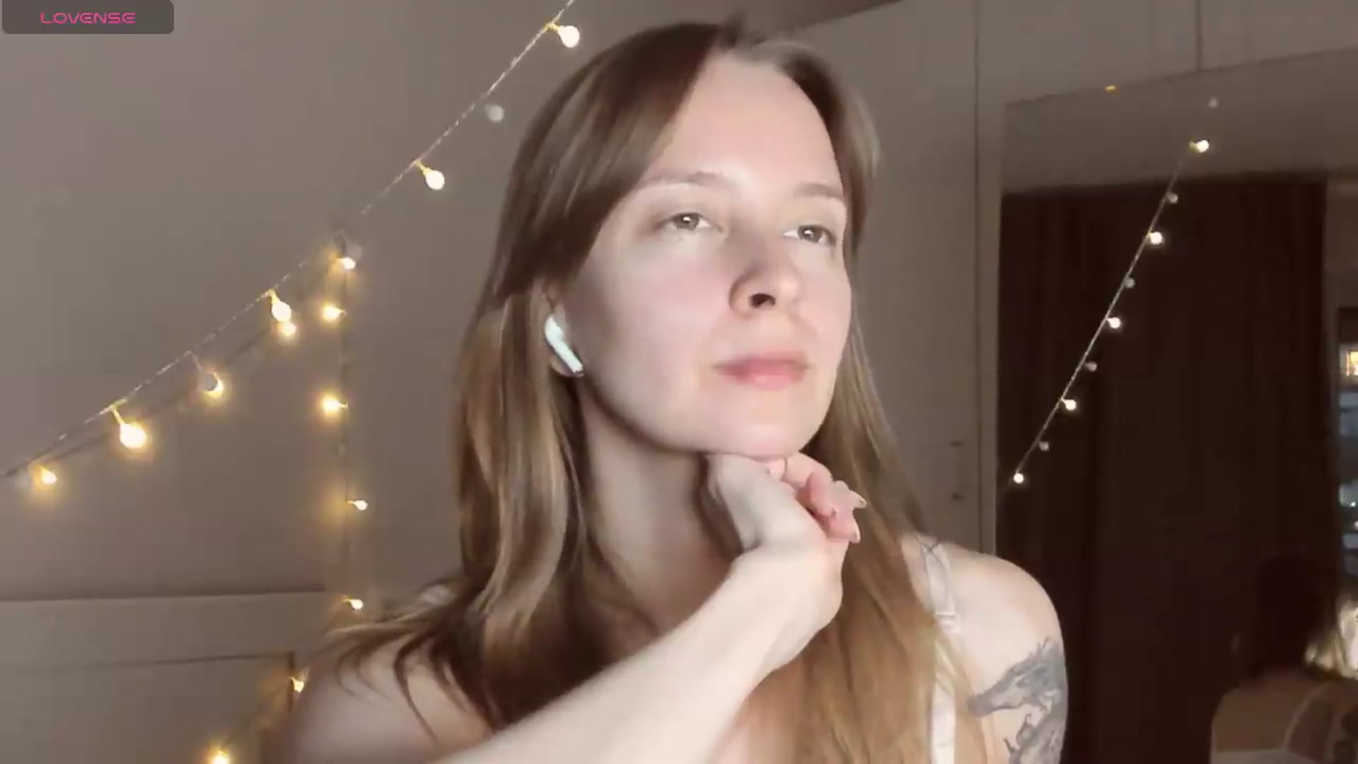 Gallery image thumbnail from AshlyPetite's myfreecams stream on, 07/27/2026, 19:40 image 10 of 20
