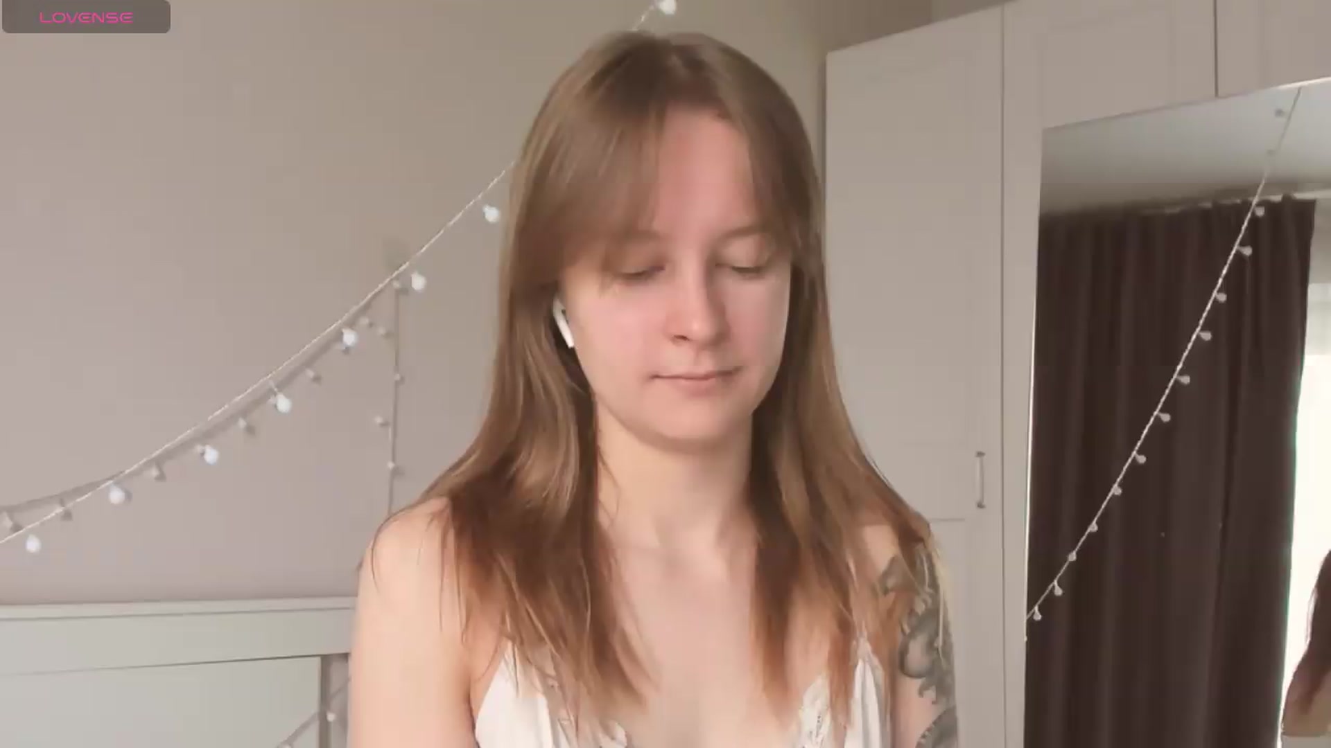 Gallery image thumbnail from AshlyPetite's myfreecams stream on, 08/03/2026, 14:08 image 12 of 20