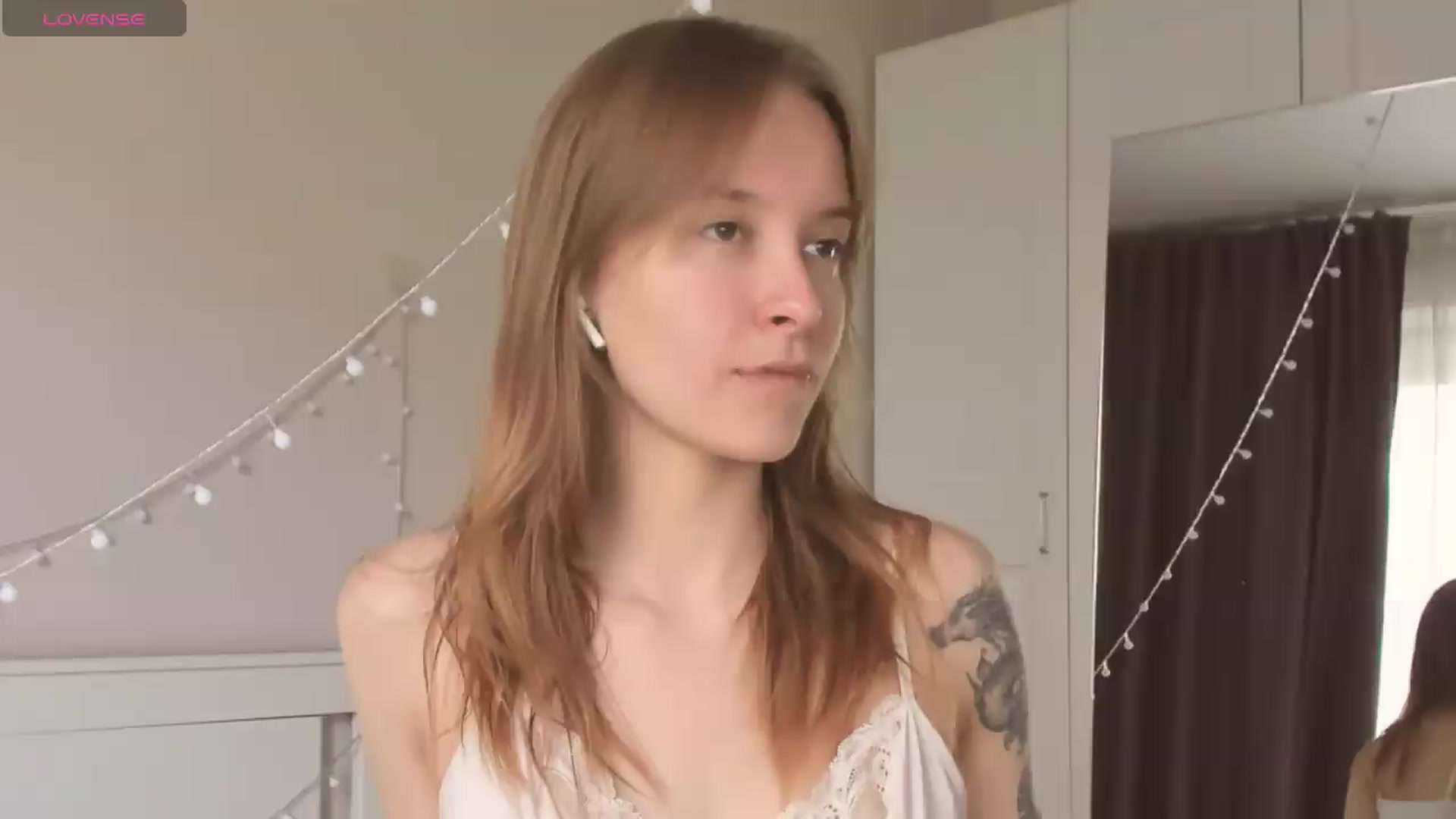 Gallery image thumbnail from AshlyPetite's myfreecams stream on, 08/03/2026, 14:08 image 4 of 20