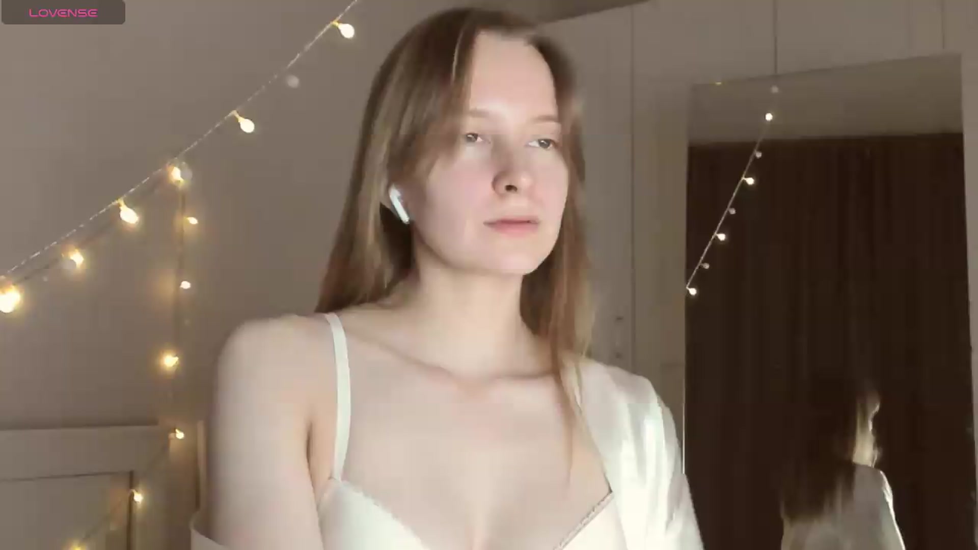 Gallery image thumbnail from AshlyPetite's myfreecams stream on, 08/22/2026, 20:23 image 1 of 20