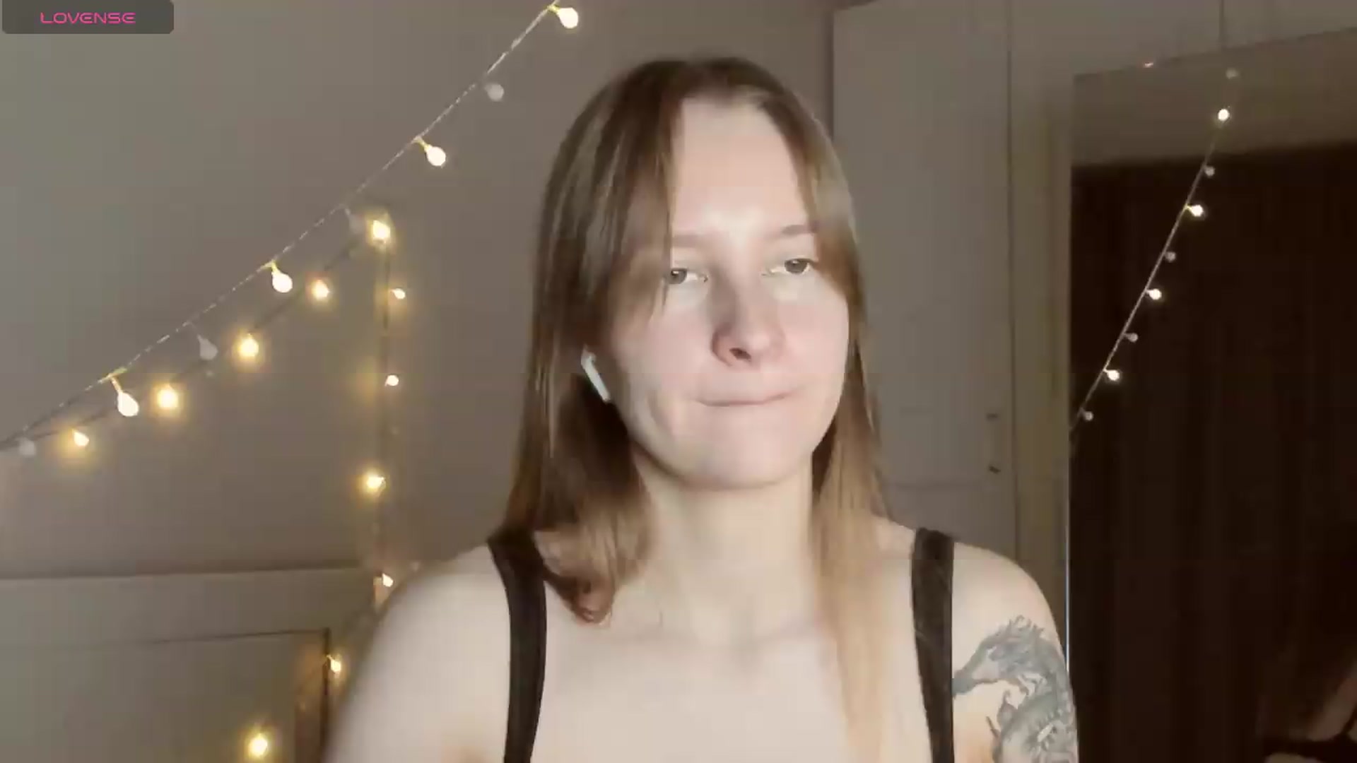 Gallery image thumbnail from AshlyPetite's myfreecams stream on, 08/27/2026, 18:08 image 19 of 20