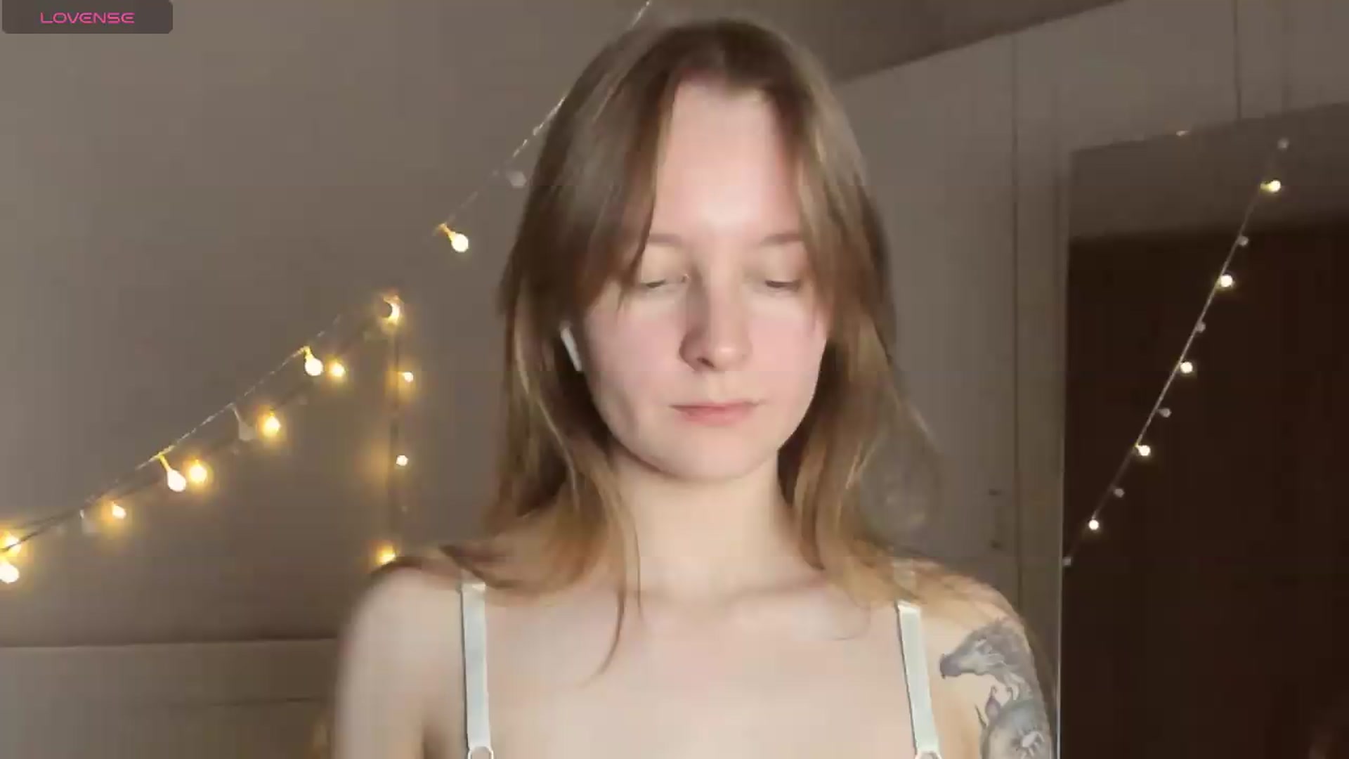 Gallery image thumbnail from AshlyPetite's myfreecams stream on, 09/03/2026, 17:18 image 12 of 20