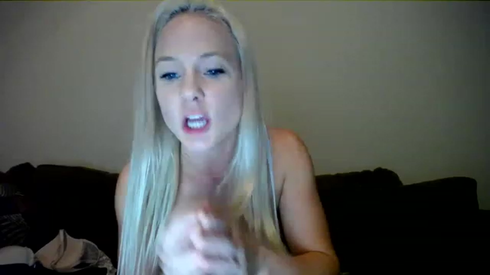 Gallery image thumbnail from AshlynnStorm's myfreecams stream on, 11/28/2022, 06:20 image 3 of 20