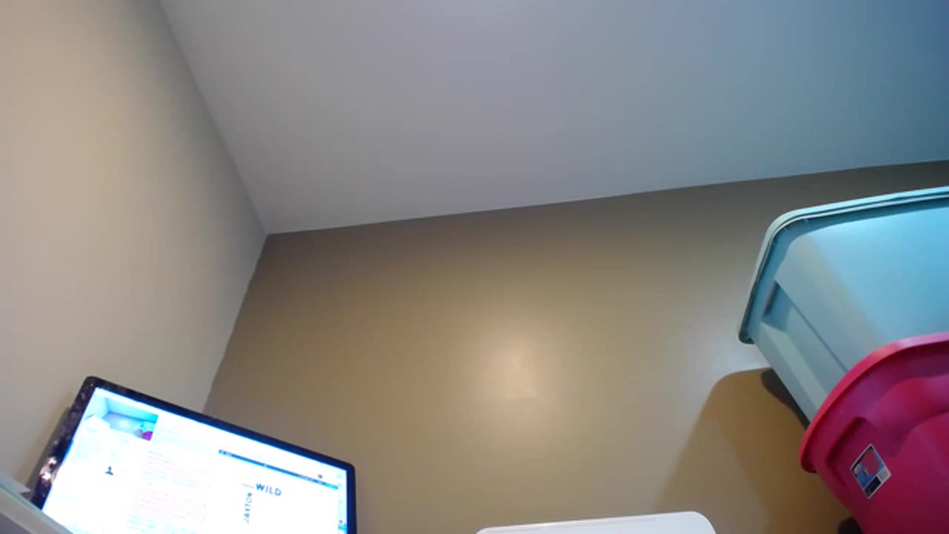 Gallery image thumbnail from AshlynnStorm's myfreecams stream on, 12/08/2022, 19:19 image 10 of 20