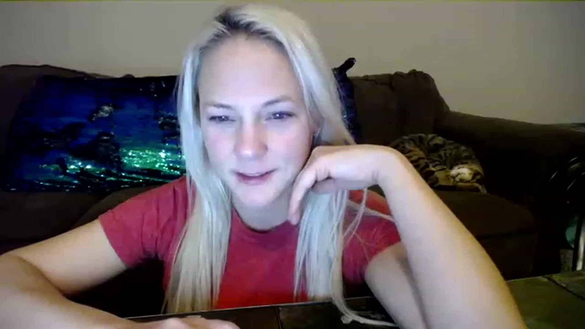 Gallery image thumbnail from AshlynnStorm's myfreecams stream on, 12/21/2022, 06:45 image 4 of 20