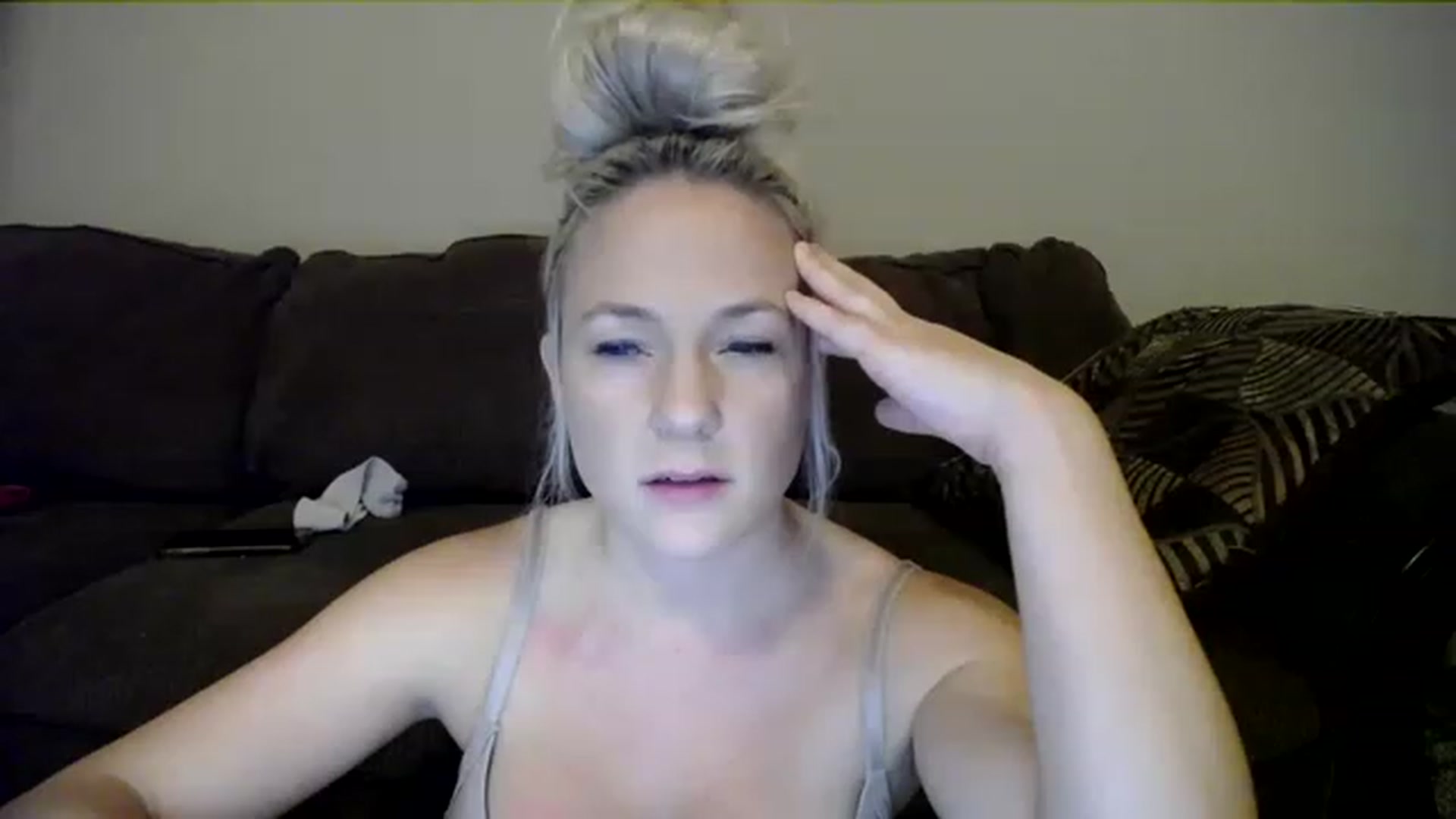Gallery image thumbnail from AshlynnStorm's myfreecams stream on, 12/24/2022, 06:04 image 19 of 20