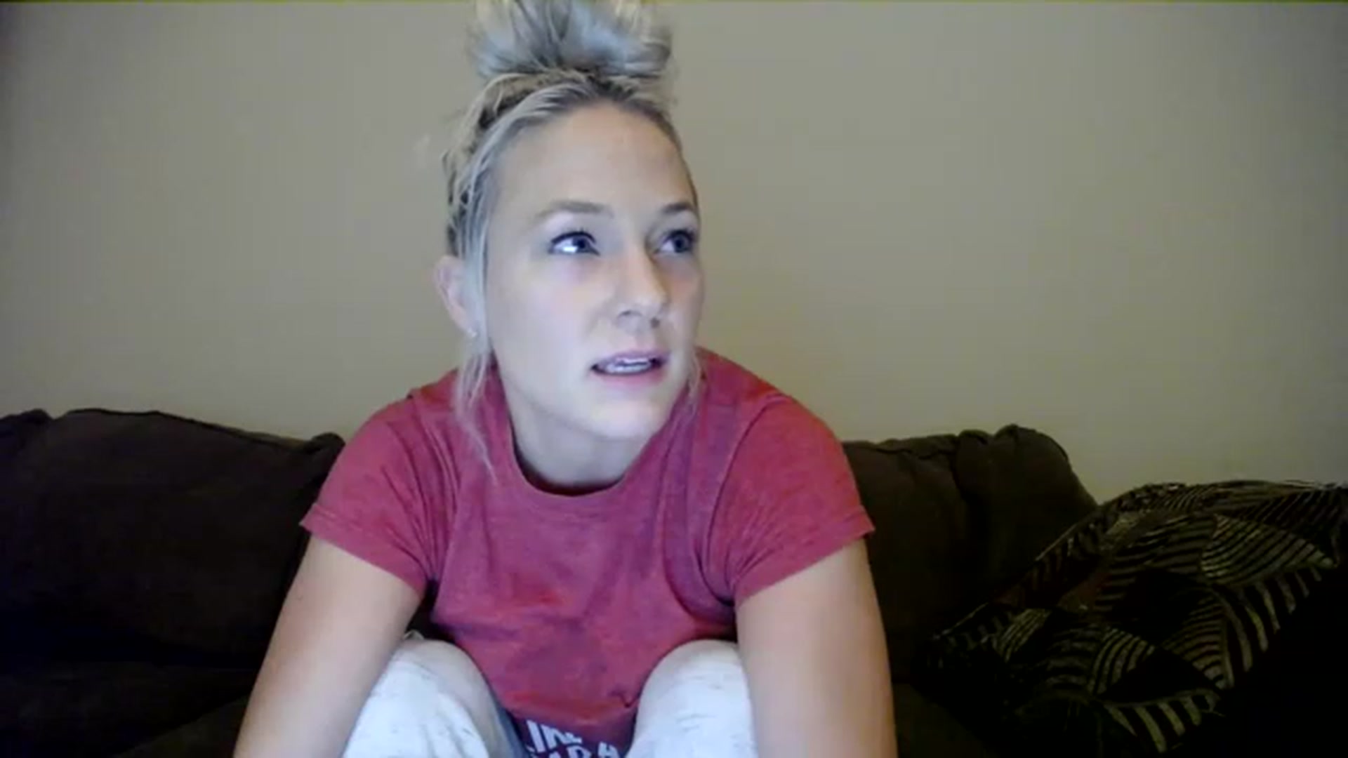 Gallery image thumbnail from AshlynnStorm's myfreecams stream on, 12/24/2022, 06:04 image 10 of 20