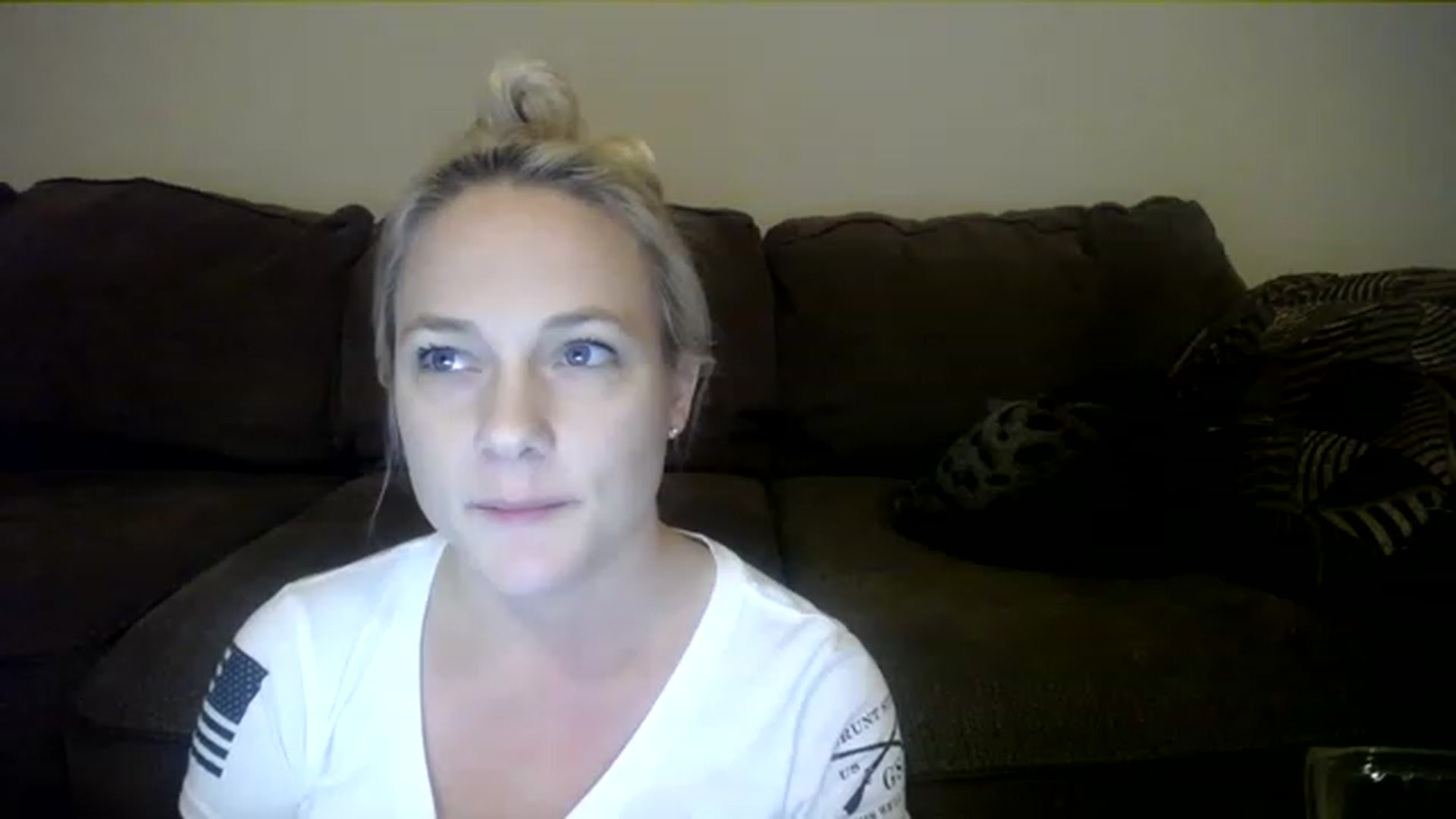 Gallery image thumbnail from AshlynnStorm's myfreecams stream on, 12/25/2022, 05:51 image 20 of 20