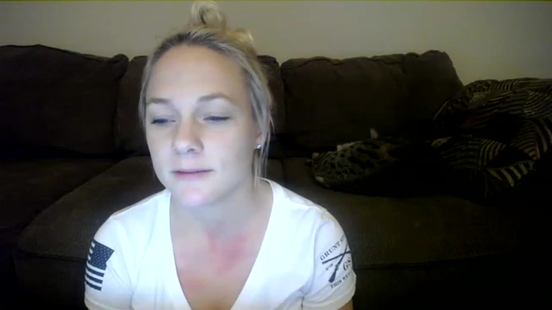 Gallery image thumbnail from AshlynnStorm's myfreecams stream on, 12/25/2022, 05:51 image 9 of 20