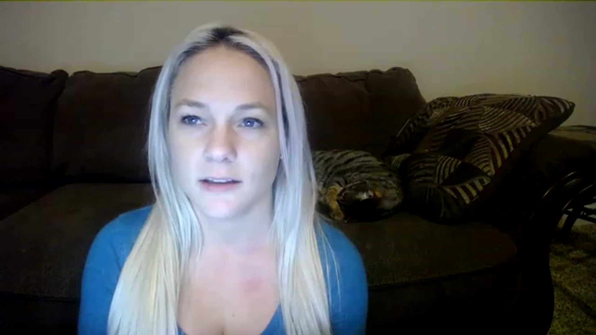Gallery image thumbnail from AshlynnStorm's myfreecams stream on, 12/26/2022, 03:03 image 6 of 20