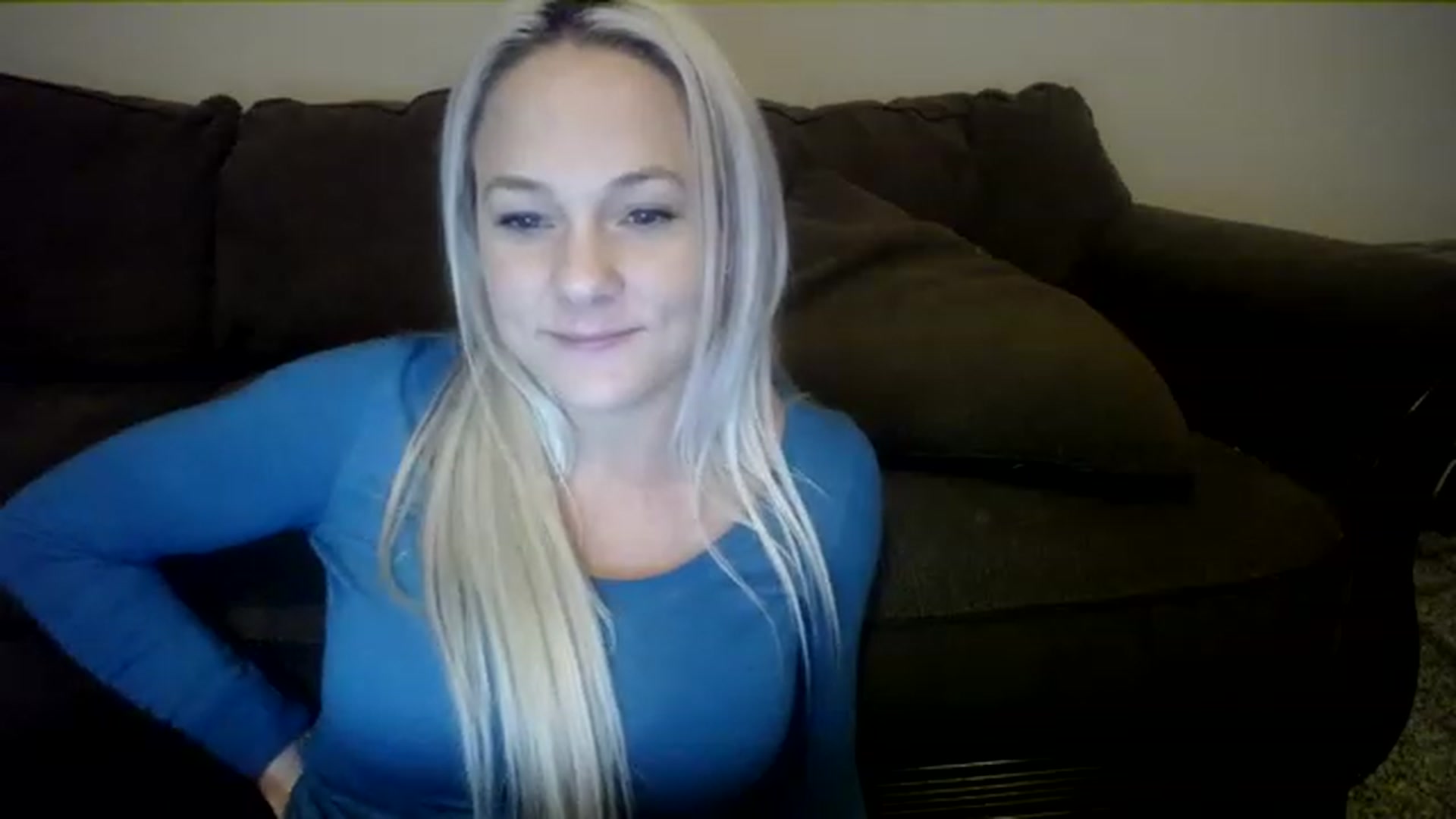Gallery image thumbnail from AshlynnStorm's myfreecams stream on, 12/26/2022, 04:01 image 20 of 20