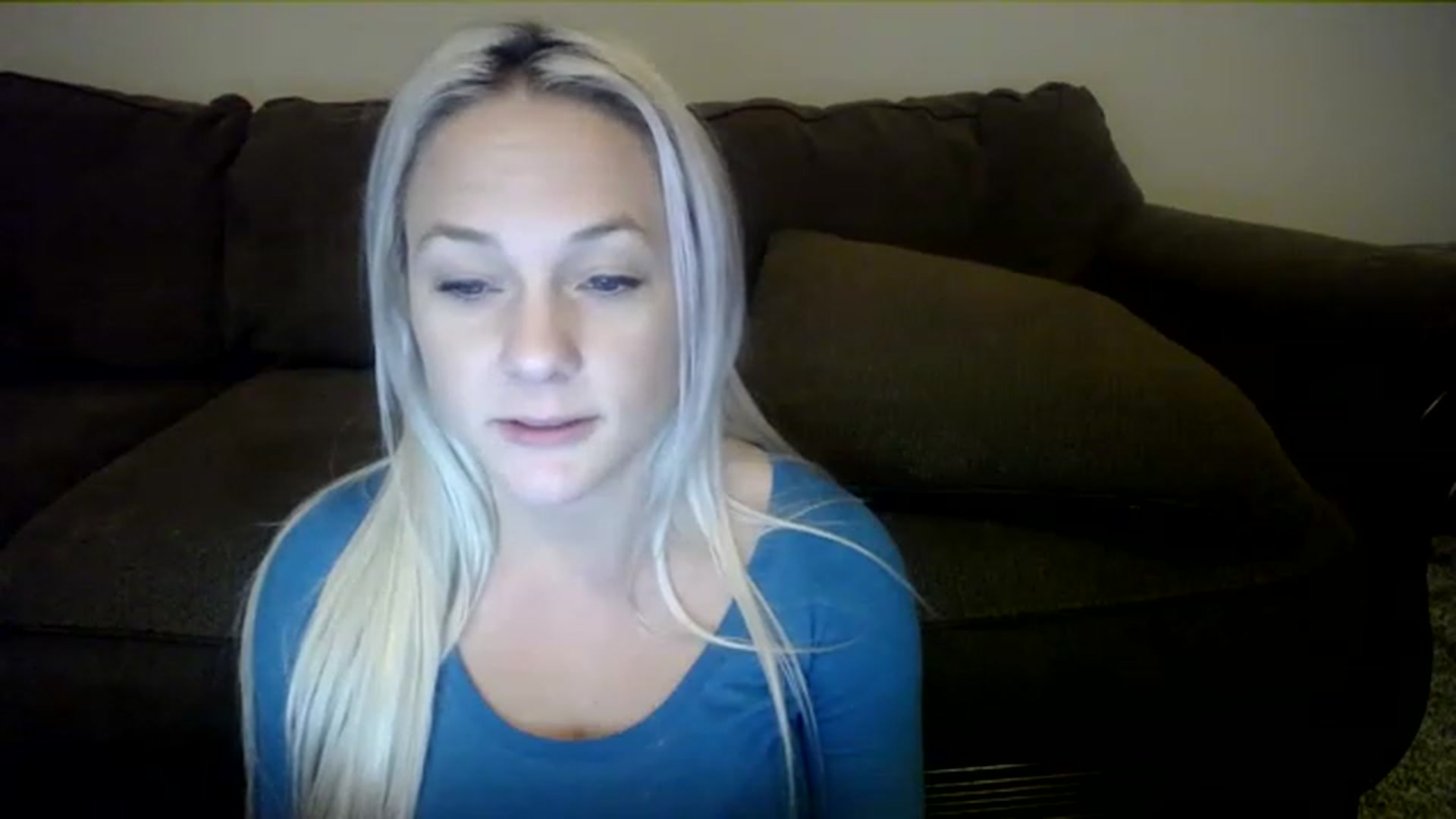 Gallery image thumbnail from AshlynnStorm's myfreecams stream on, 12/26/2022, 04:01 image 18 of 20