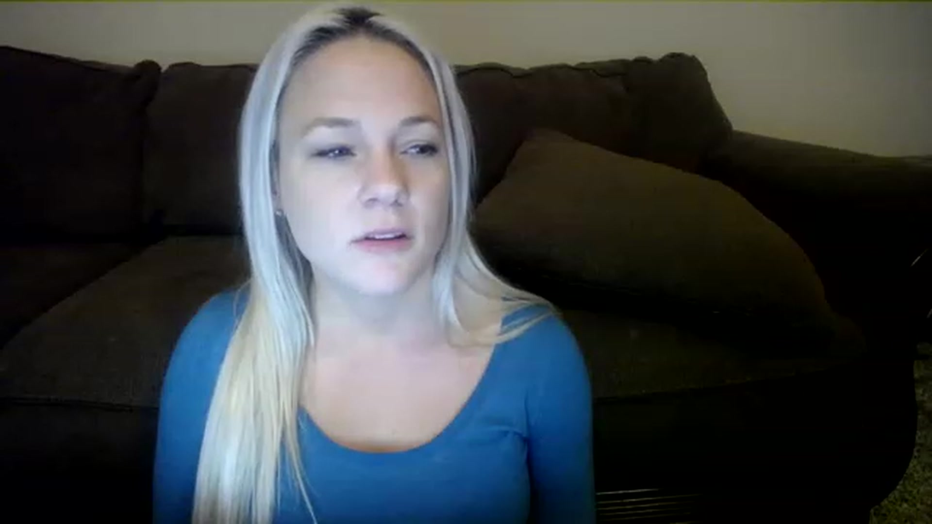 Gallery image thumbnail from AshlynnStorm's myfreecams stream on, 12/26/2022, 04:01 image 11 of 20