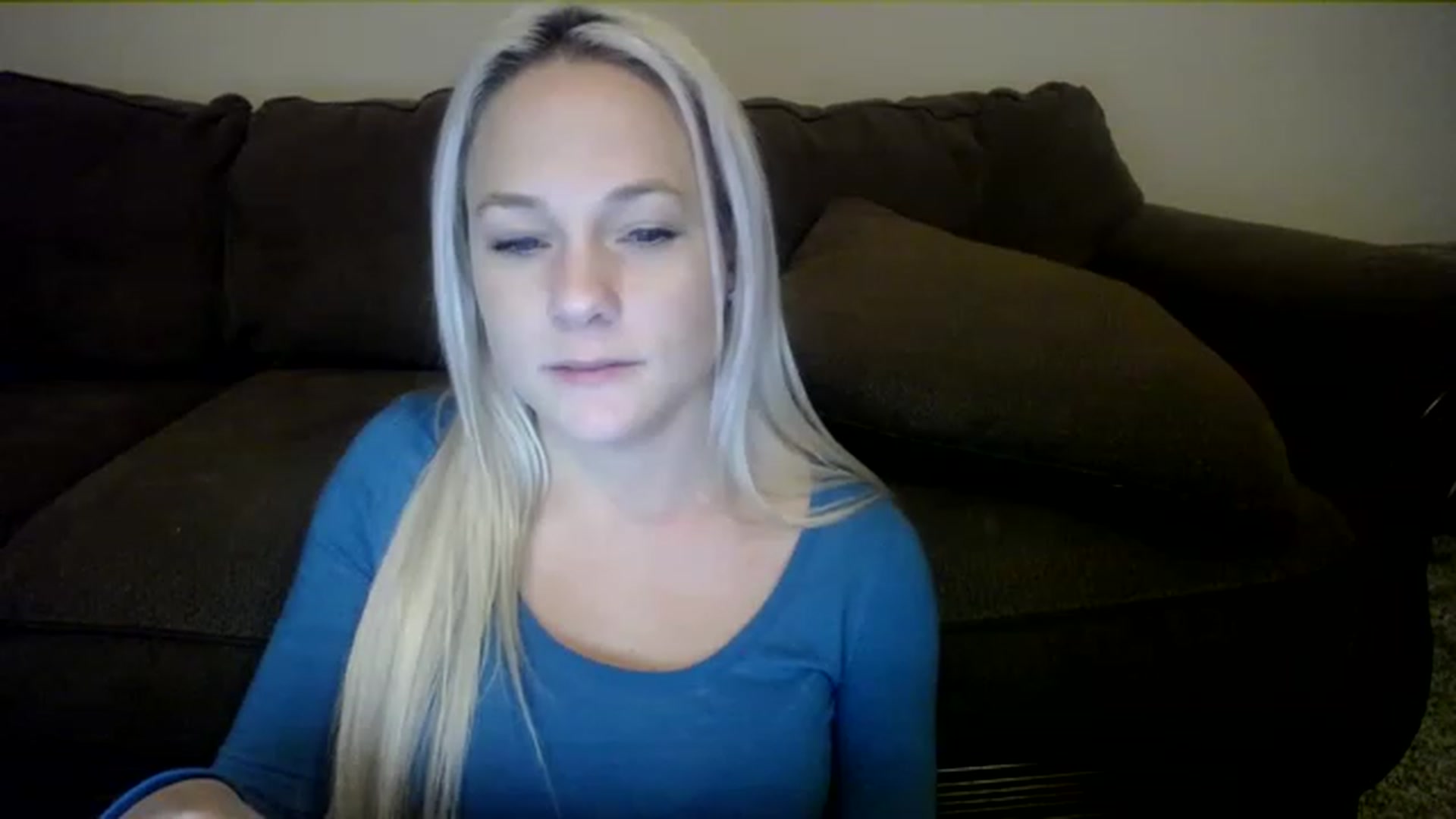 Gallery image thumbnail from AshlynnStorm's myfreecams stream on, 12/26/2022, 04:01 image 10 of 20