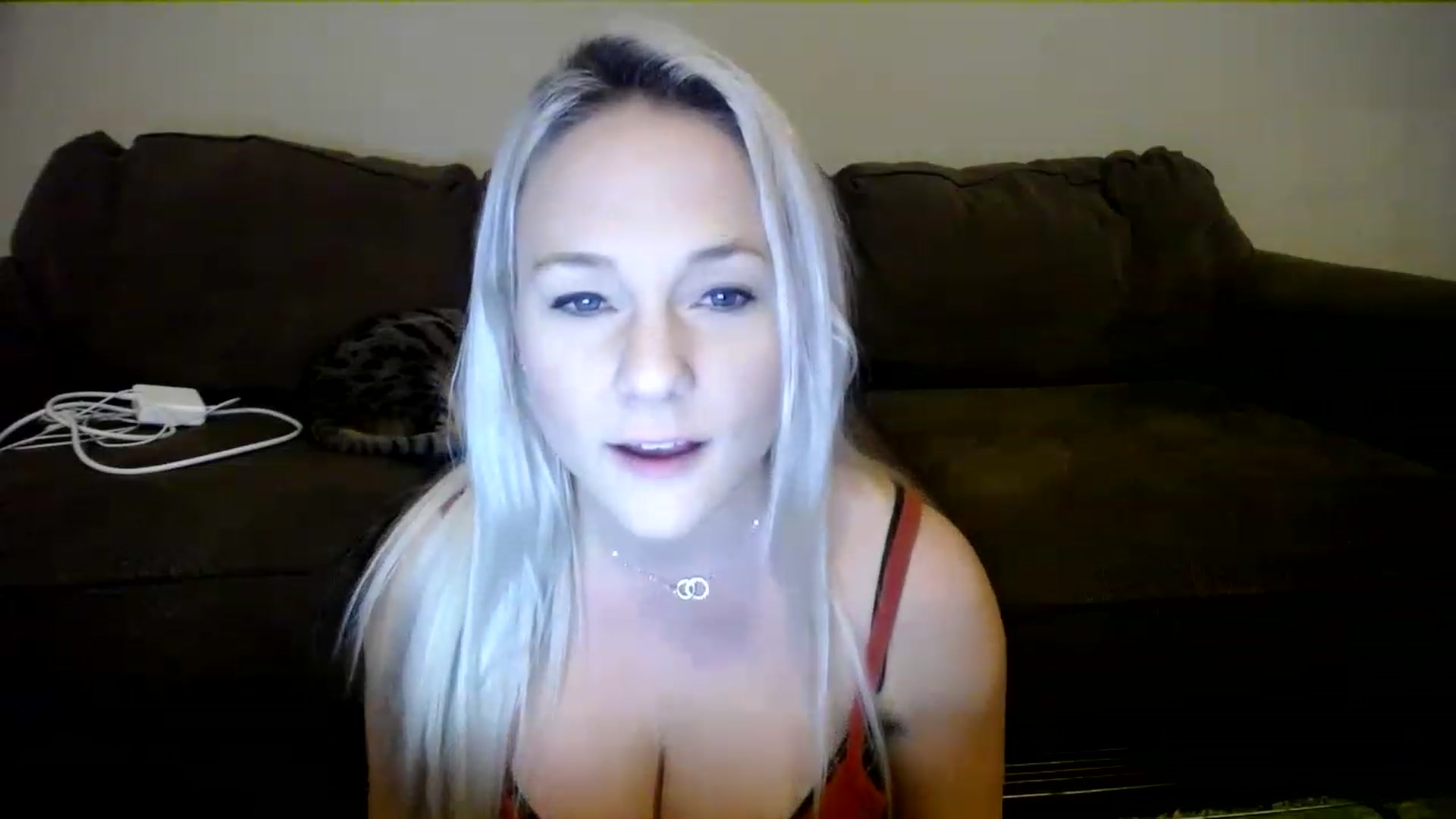 Gallery image thumbnail from AshlynnStorm's myfreecams stream on, 01/26/2023, 04:52 image 11 of 20