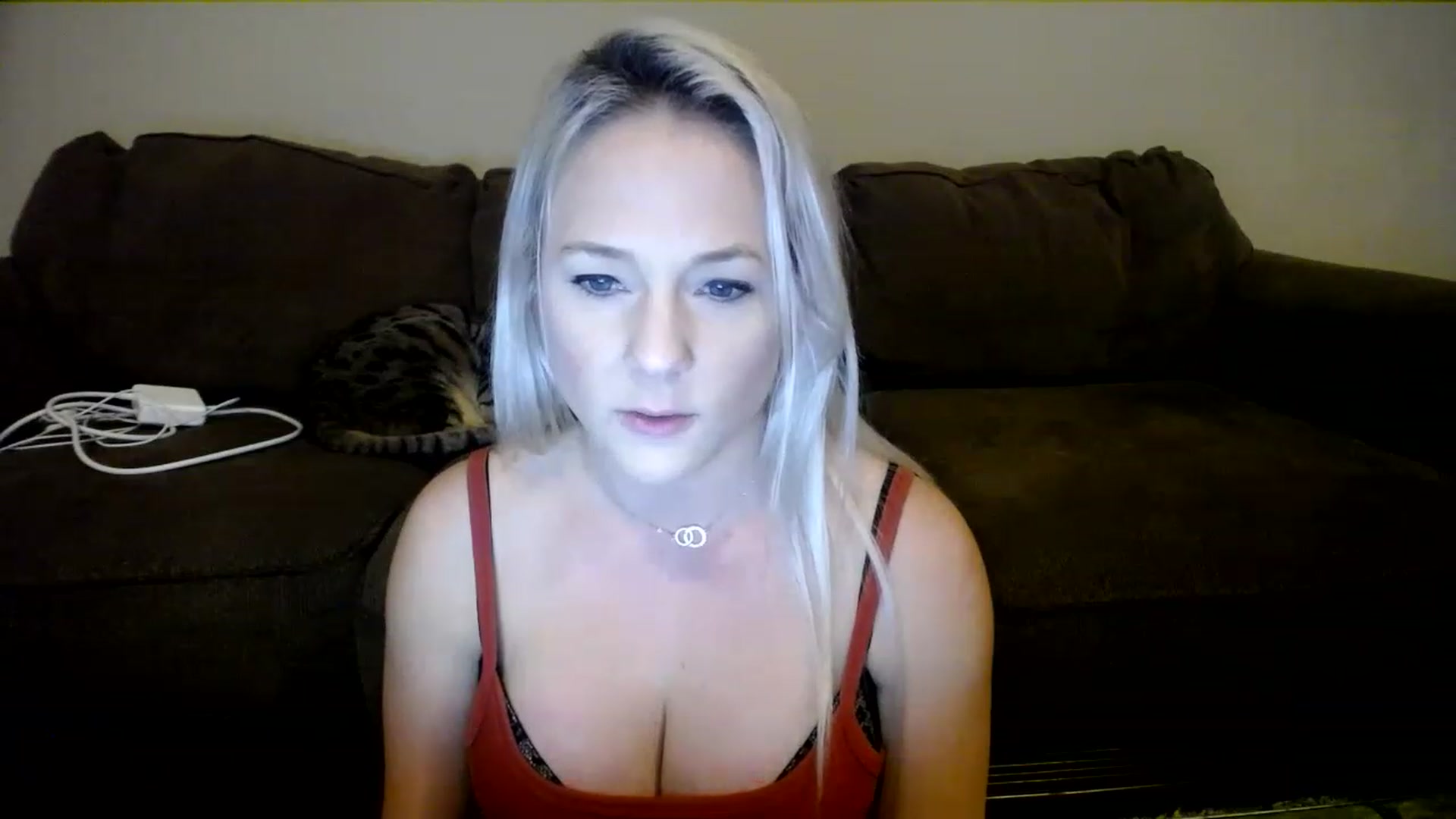 Gallery image thumbnail from AshlynnStorm's myfreecams stream on, 01/26/2023, 04:52 image 10 of 20