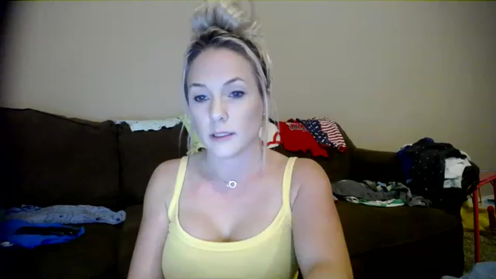 Gallery image thumbnail from AshlynnStorm's myfreecams stream on, 01/31/2023, 04:07 image 18 of 20