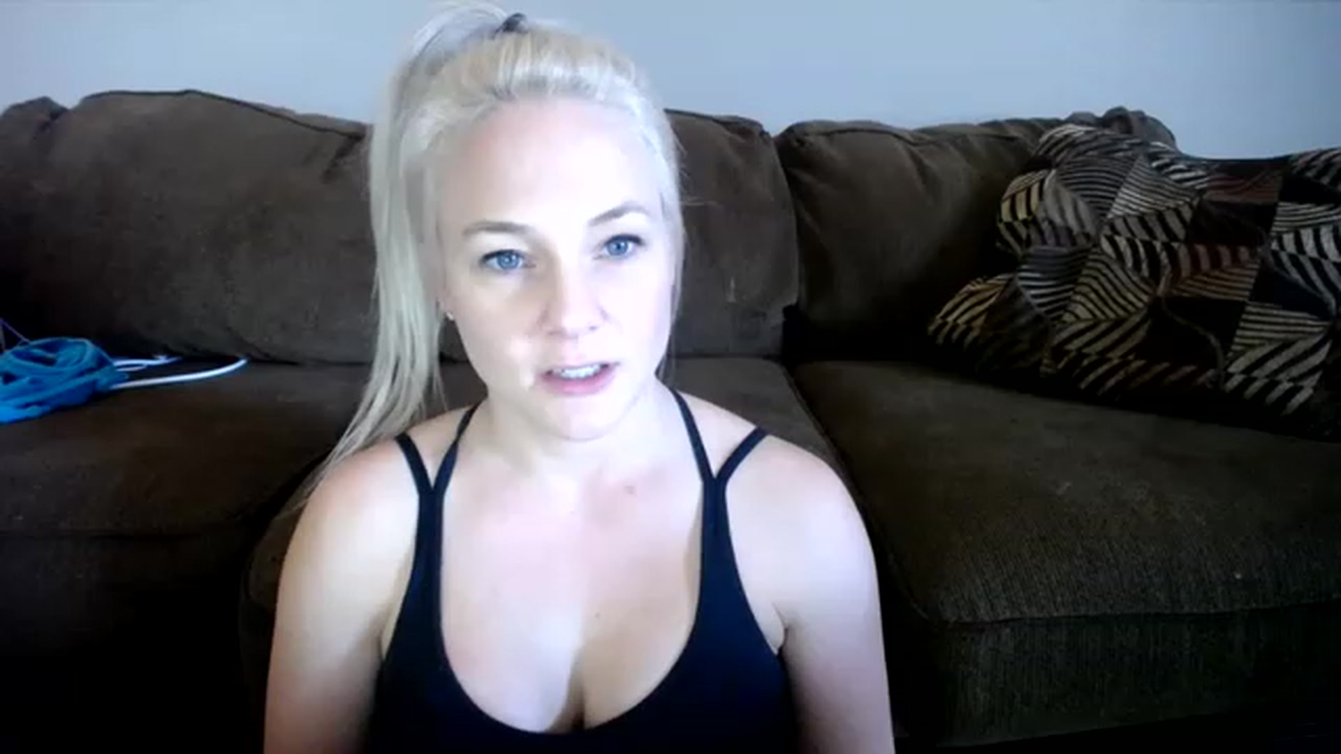 Gallery image thumbnail from AshlynnStorm's myfreecams stream on, 02/06/2023, 19:42 image 7 of 20