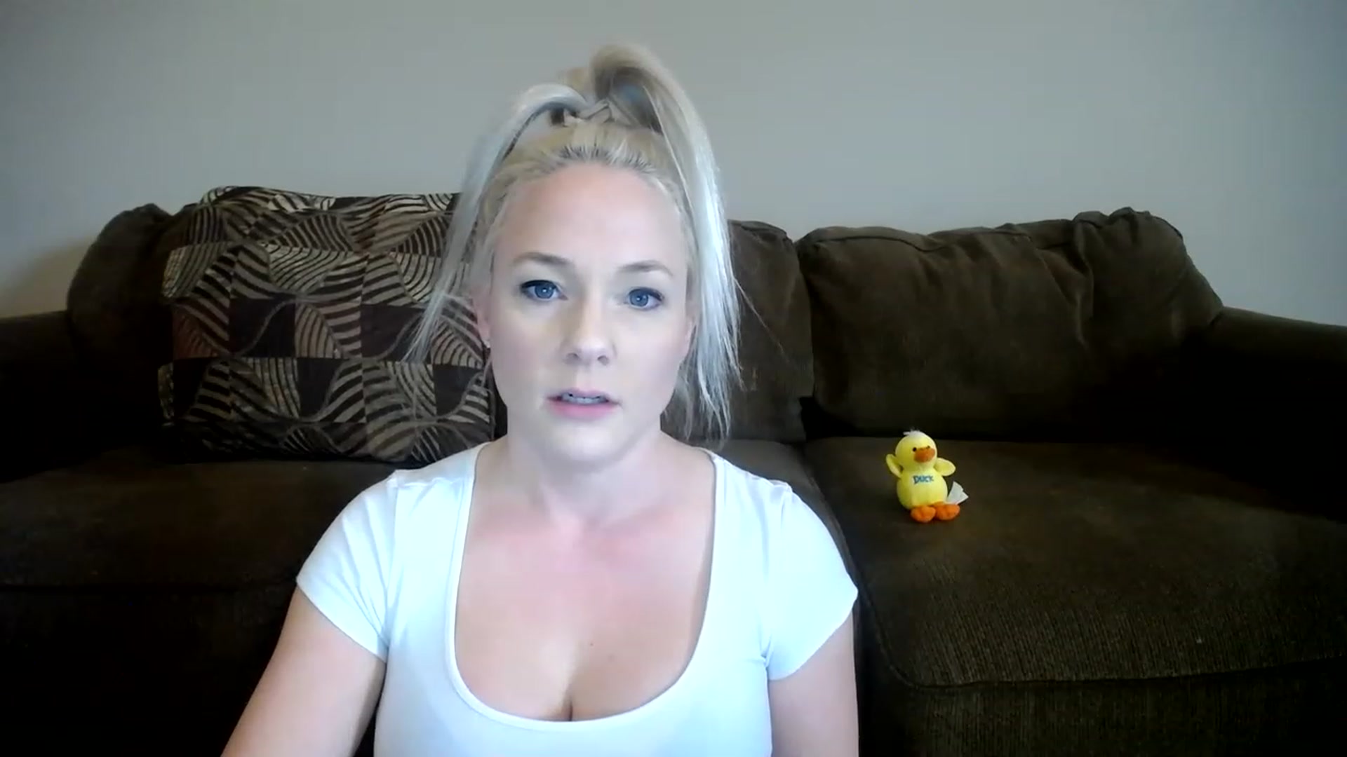 Gallery image thumbnail from AshlynnStorm's myfreecams stream on, 02/14/2023, 20:43 image 14 of 20