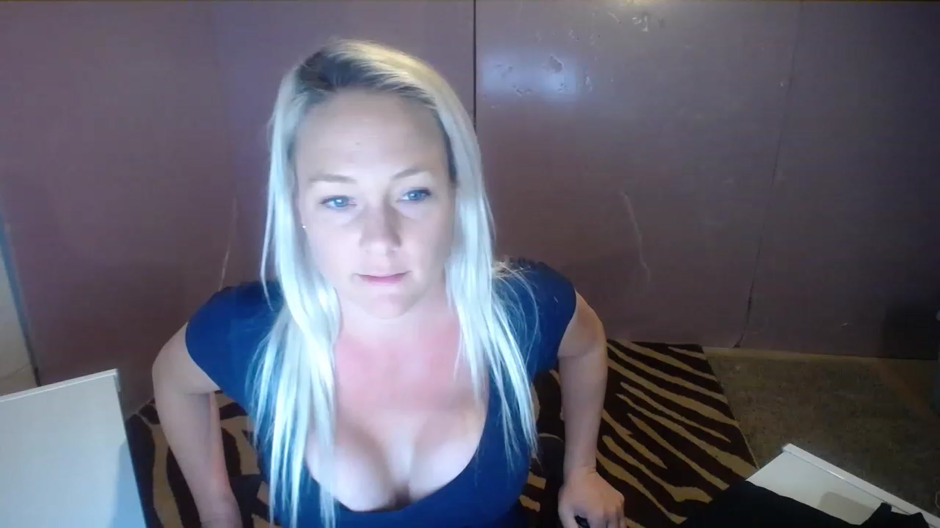 Gallery image thumbnail from AshlynnStorm's myfreecams stream on, 04/27/2023, 18:24 image 1 of 20