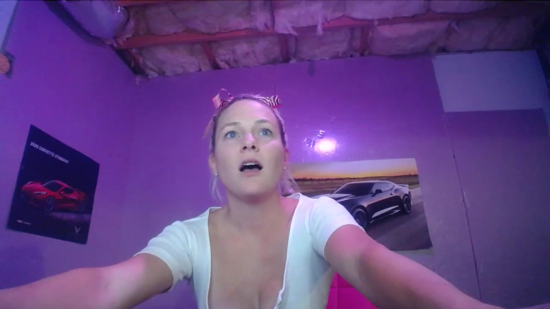Gallery image thumbnail from AshlynnStorm's myfreecams stream on, 05/01/2023, 05:08 image 20 of 20