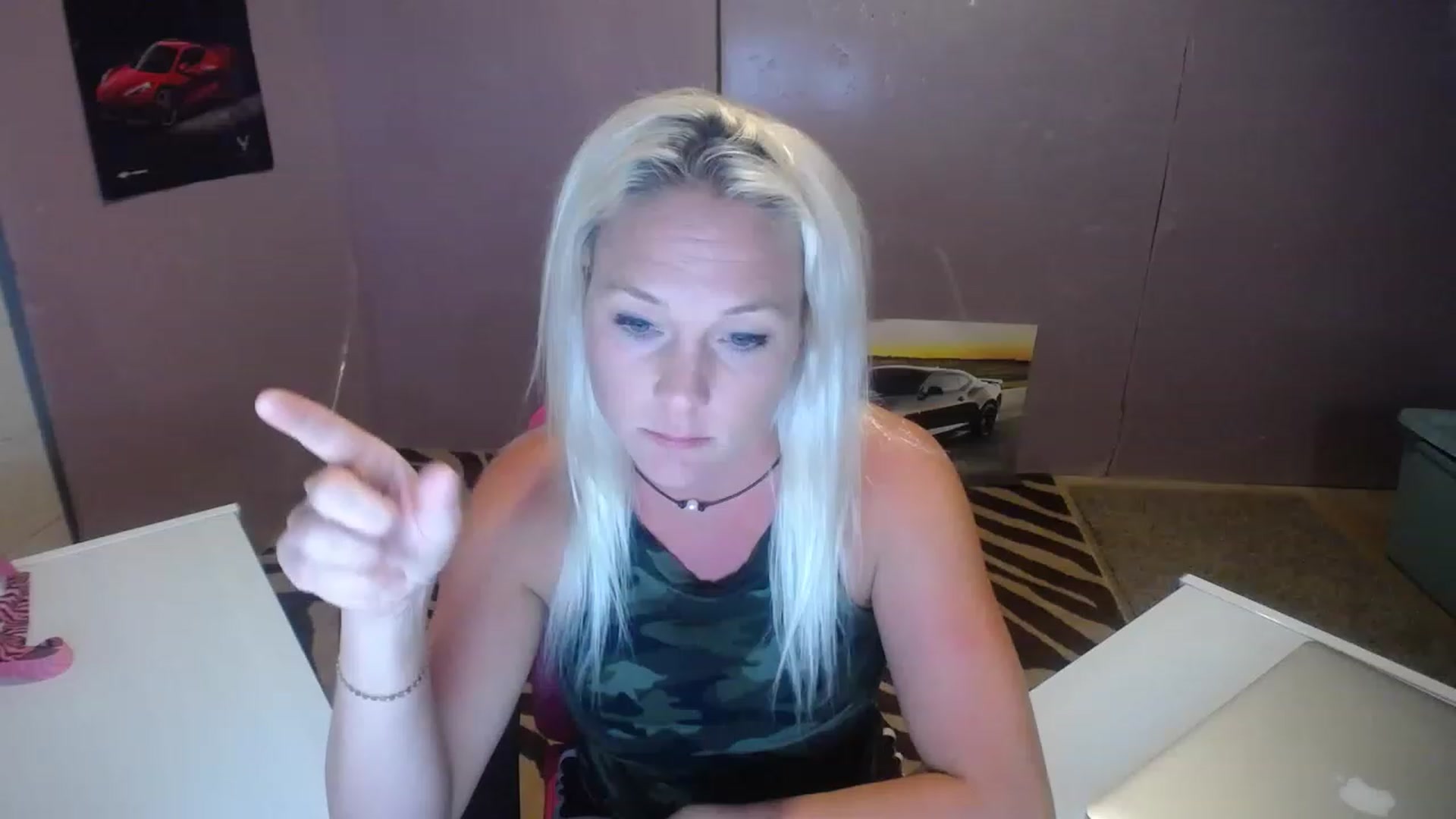 Gallery image thumbnail from AshlynnStorm's myfreecams stream on, 07/04/2023, 04:47 image 2 of 20