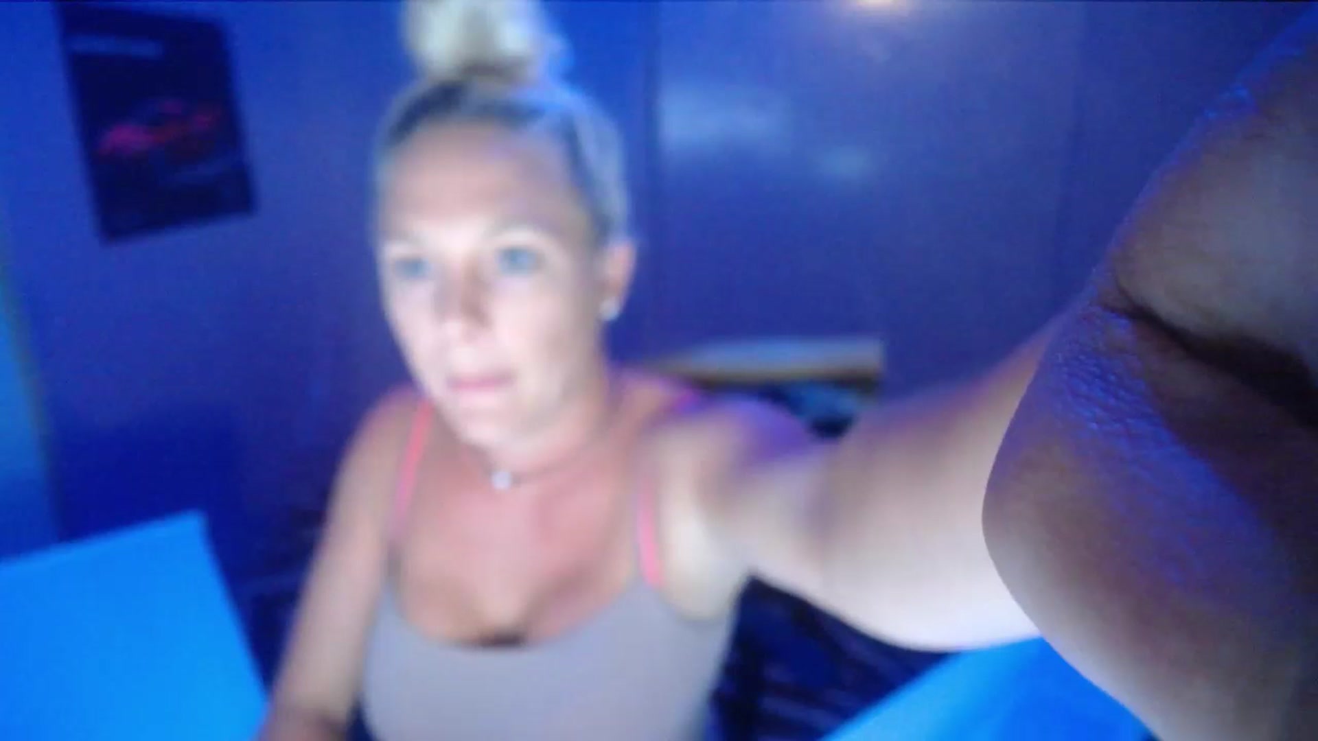 Gallery image thumbnail from AshlynnStorm's myfreecams stream on, 07/07/2023, 06:00 image 1 of 20