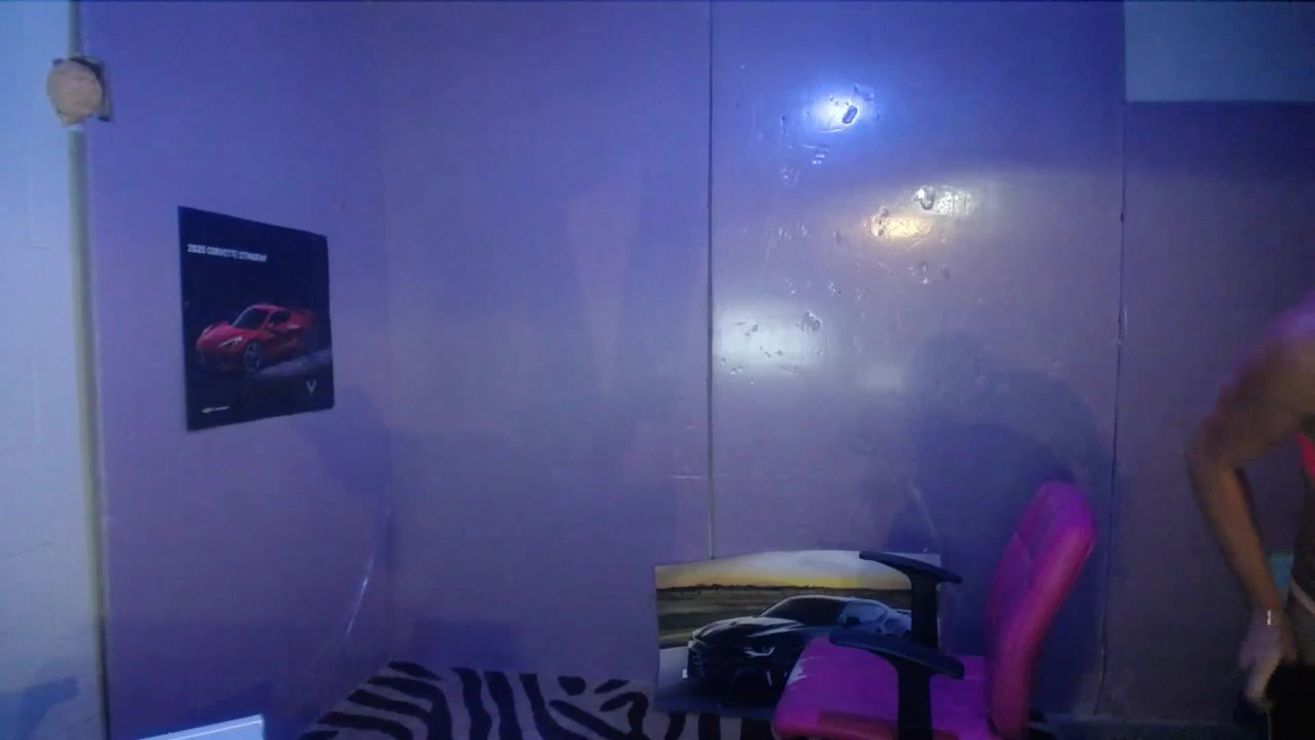 Gallery image thumbnail from AshlynnStorm's myfreecams stream on, 07/07/2023, 06:21 image 18 of 20