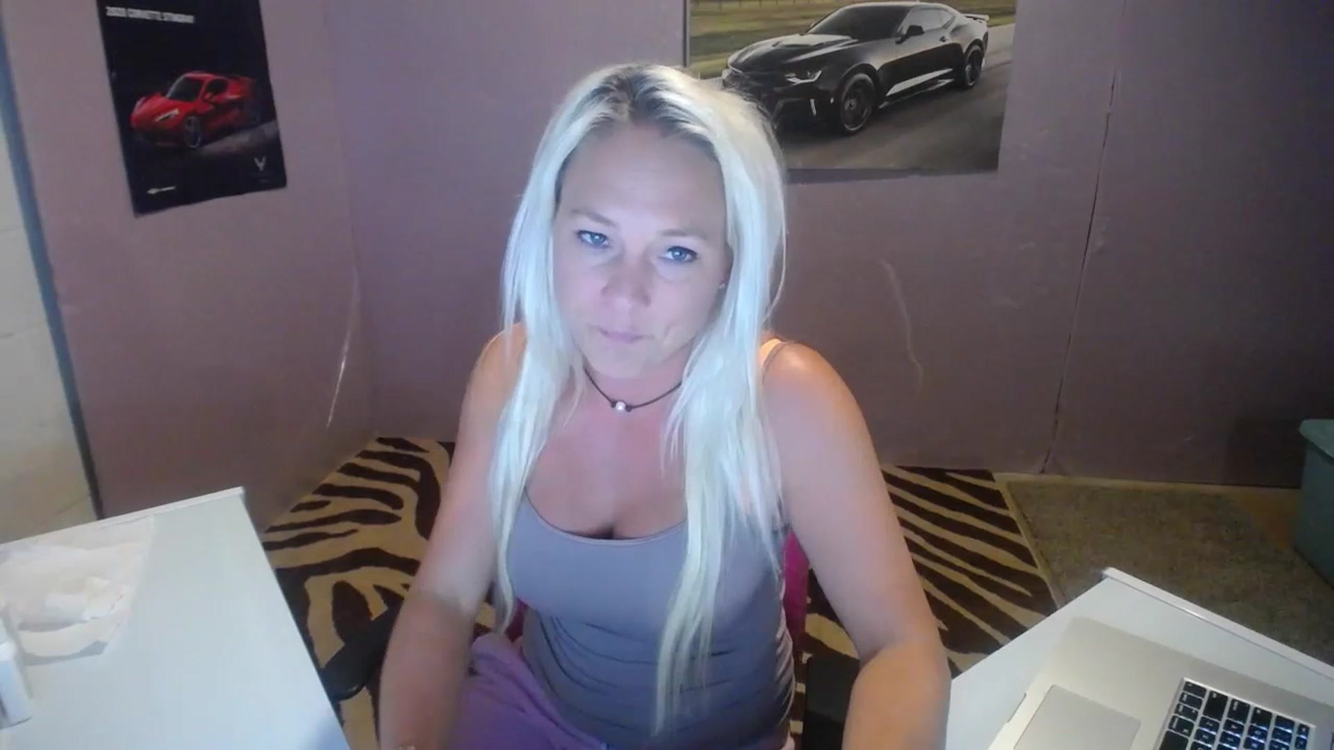 Gallery image thumbnail from AshlynnStorm's myfreecams stream on, 07/10/2023, 05:05 image 7 of 20