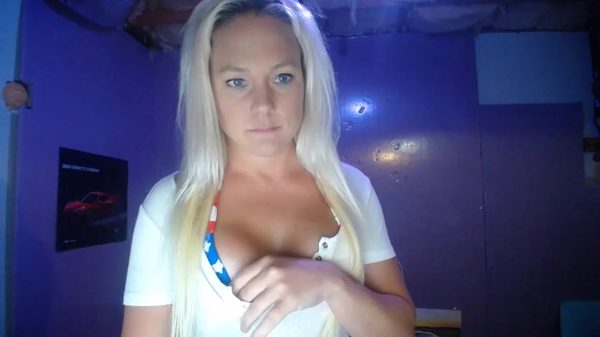 Gallery image thumbnail from AshlynnStorm's myfreecams stream on, 07/19/2023, 04:33 image 6 of 20