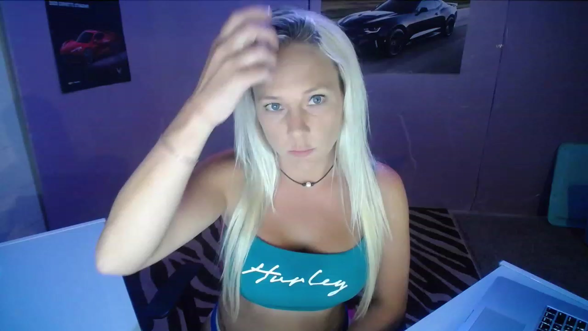Gallery image thumbnail from AshlynnStorm's myfreecams stream on, 07/23/2023, 05:19 image 2 of 20