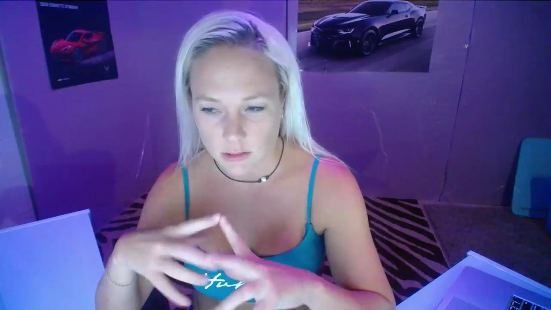 Gallery image thumbnail from AshlynnStorm's myfreecams stream on, 07/23/2023, 05:19 image 16 of 20