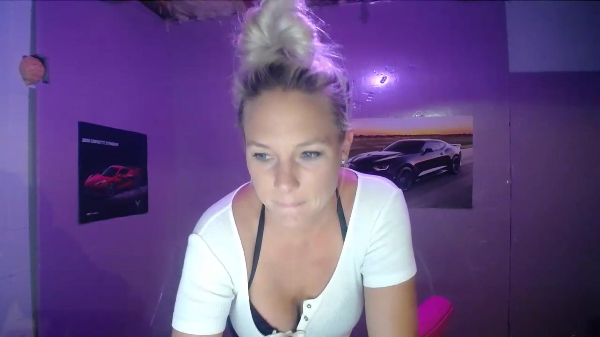 Gallery image thumbnail from AshlynnStorm's myfreecams stream on, 07/25/2023, 05:35 image 7 of 20