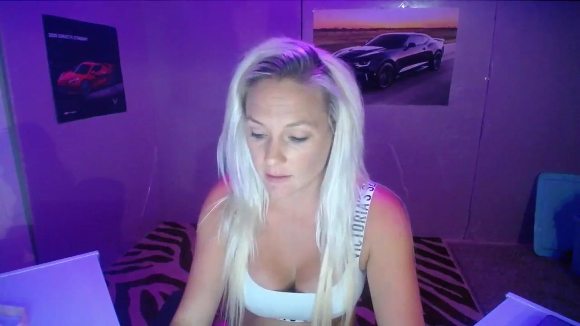 Gallery image thumbnail from AshlynnStorm's myfreecams stream on, 07/25/2023, 06:44 image 7 of 20