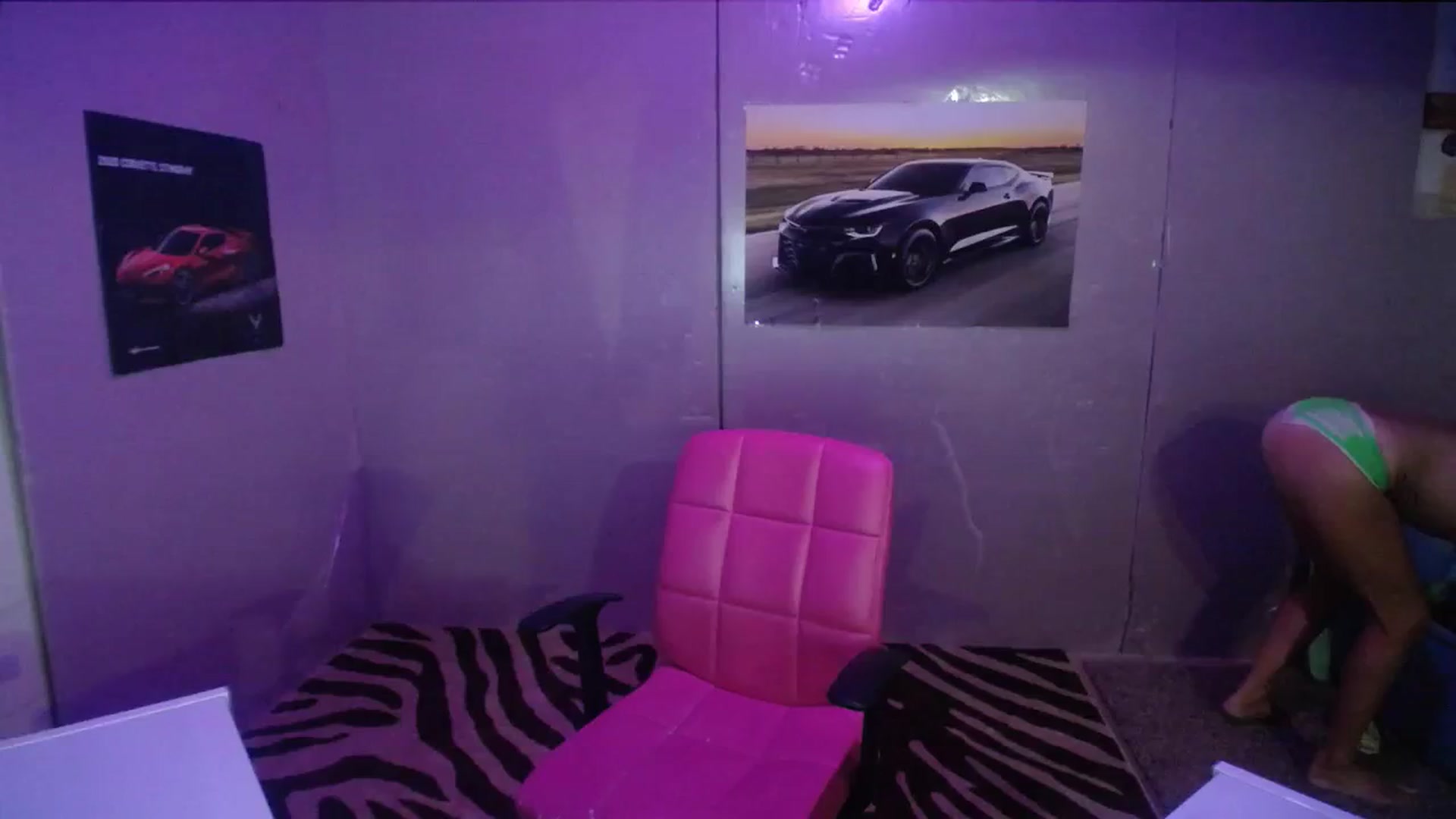 Gallery image thumbnail from AshlynnStorm's myfreecams stream on, 07/26/2023, 06:53 image 4 of 20