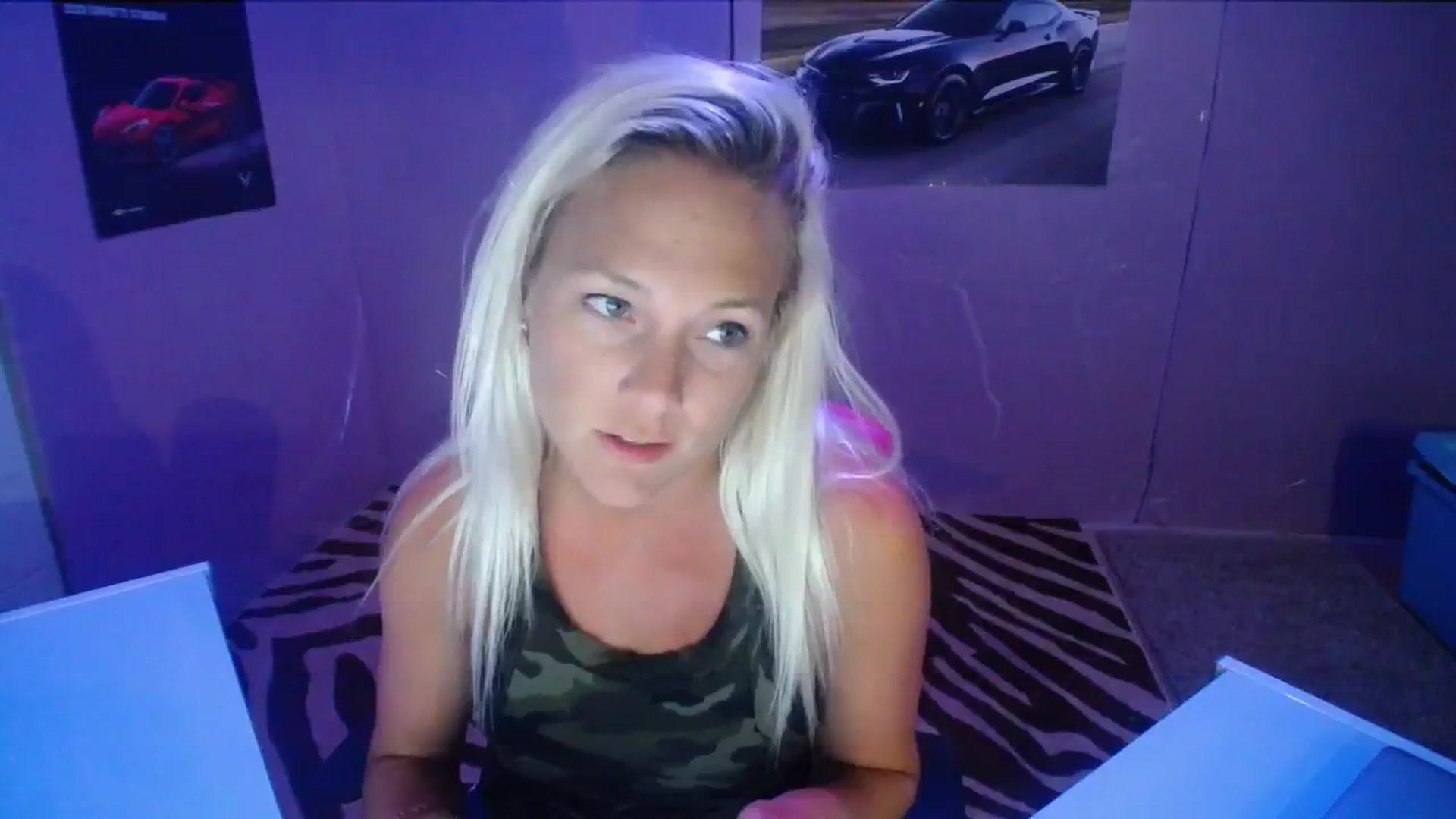 Gallery image thumbnail from AshlynnStorm's myfreecams stream on, 08/08/2023, 04:53 image 8 of 20