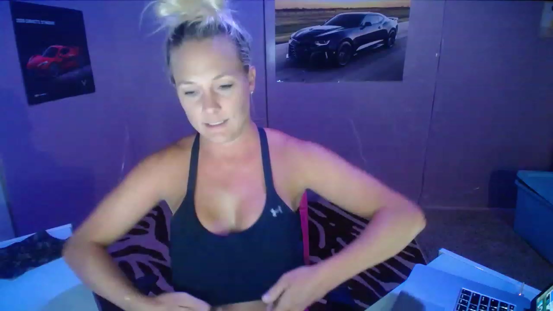 Gallery image thumbnail from AshlynnStorm's myfreecams stream on, 08/09/2023, 05:33 image 5 of 20
