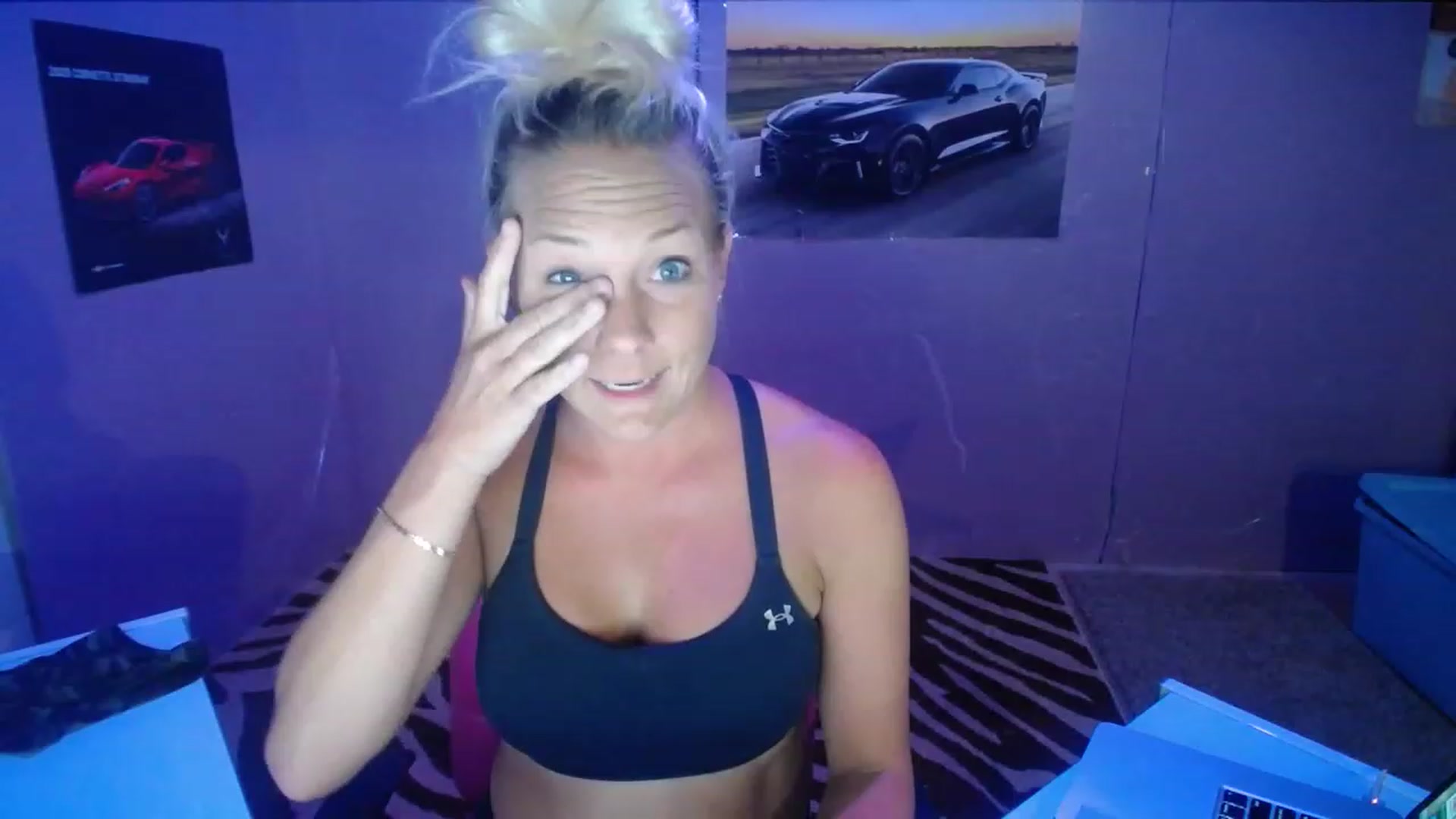 Gallery image thumbnail from AshlynnStorm's myfreecams stream on, 08/09/2023, 05:33 image 6 of 20