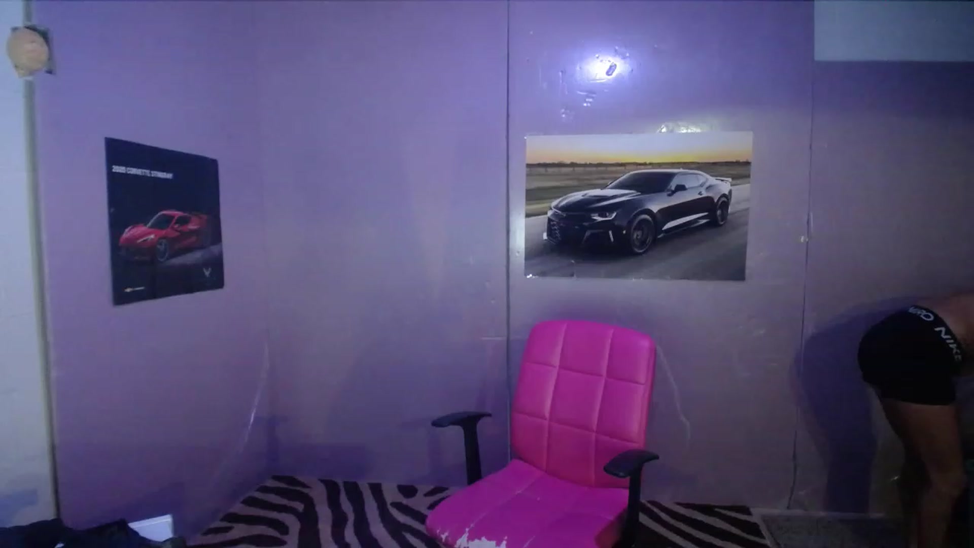 Gallery image thumbnail from AshlynnStorm's myfreecams stream on, 08/09/2023, 05:33 image 14 of 20