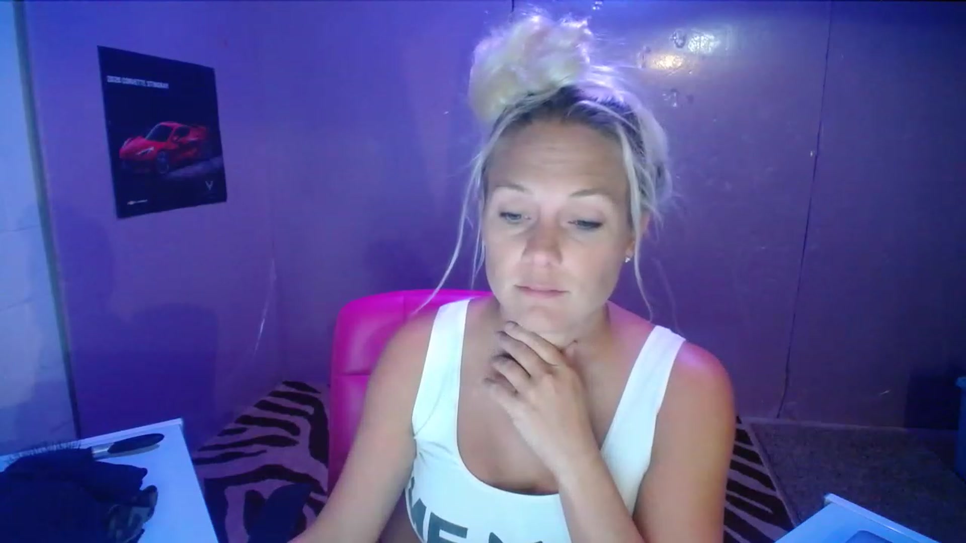 Gallery image thumbnail from AshlynnStorm's myfreecams stream on, 08/09/2023, 08:22 image 17 of 20