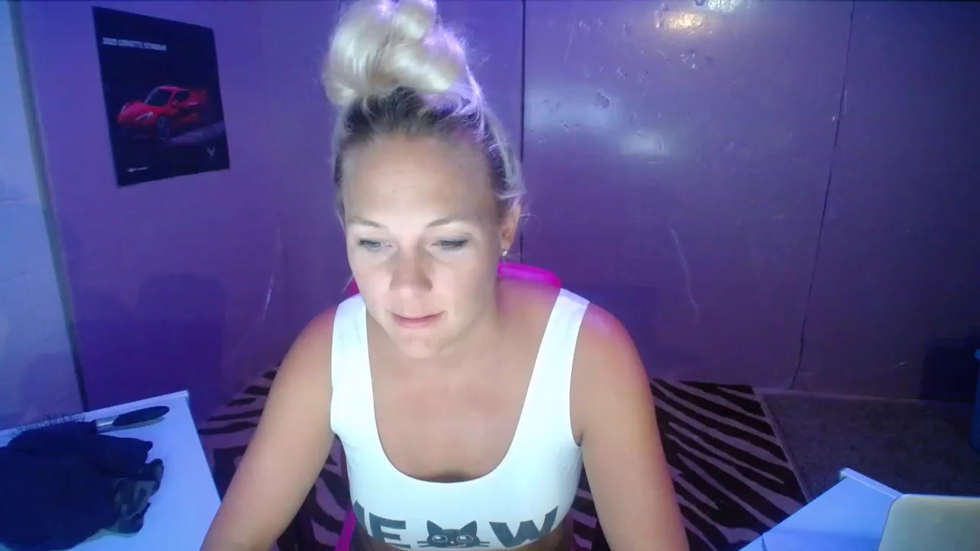 Gallery image thumbnail from AshlynnStorm's myfreecams stream on, 08/09/2023, 08:22 image 16 of 20