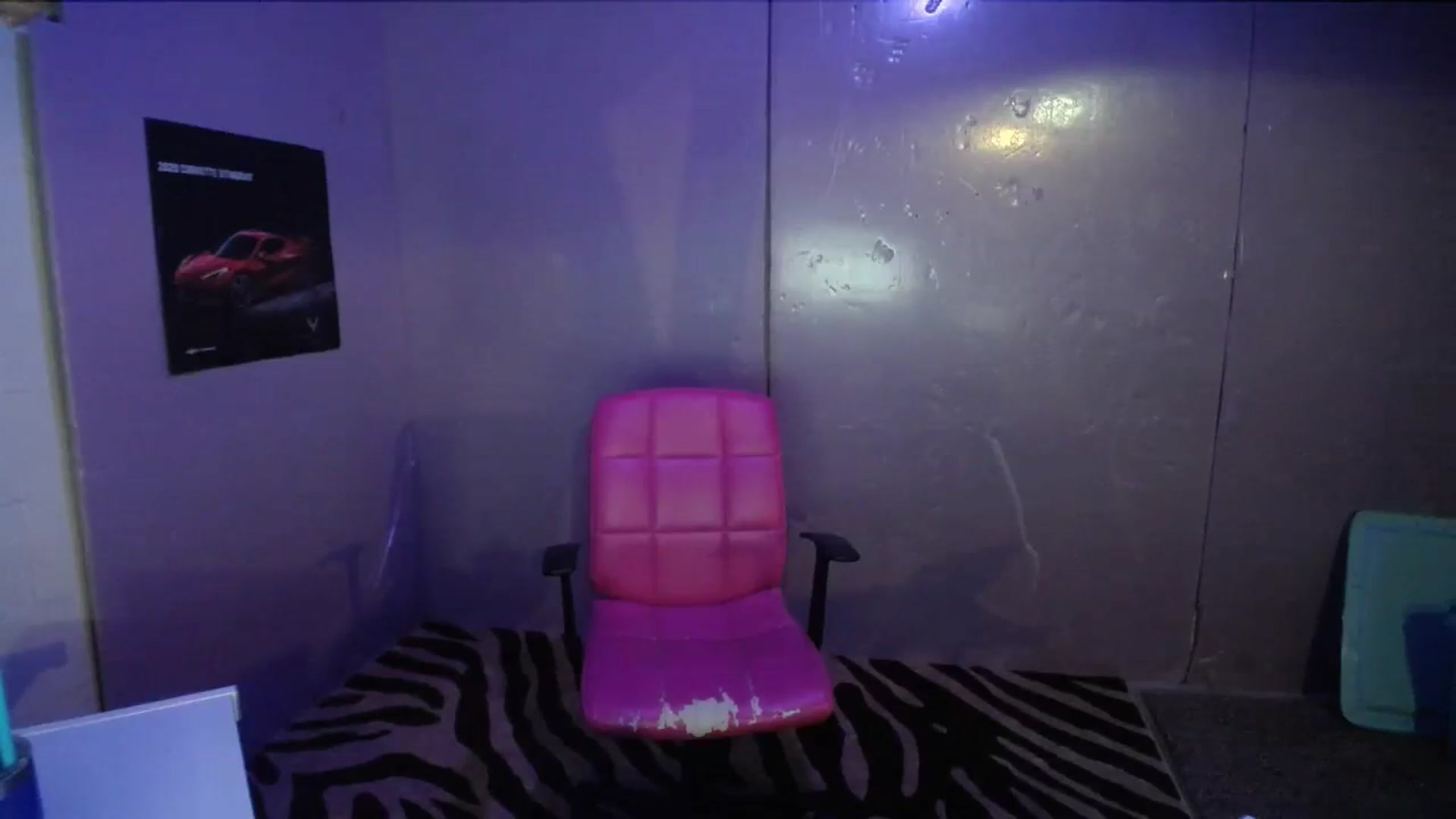 Gallery image thumbnail from AshlynnStorm's myfreecams stream on, 08/15/2023, 05:13 image 19 of 20