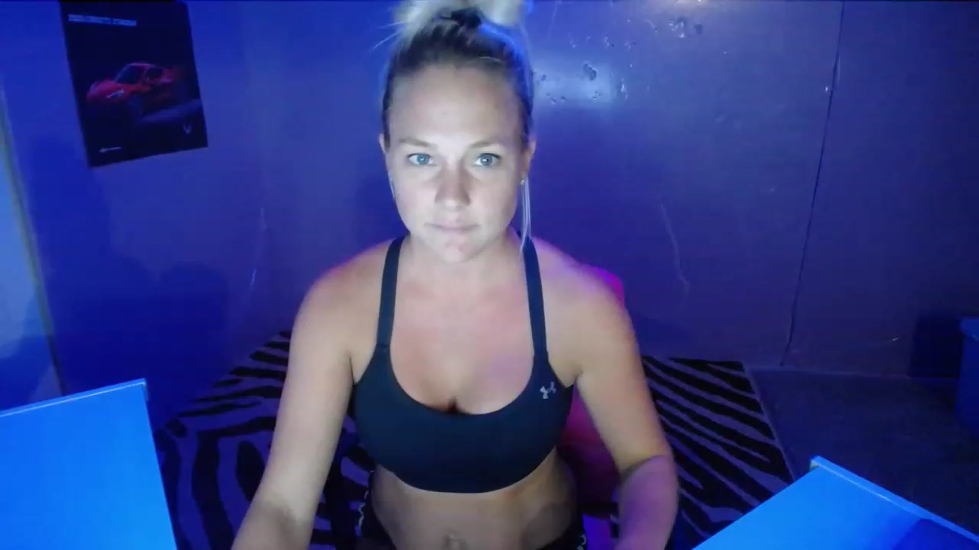 Gallery image thumbnail from AshlynnStorm's myfreecams stream on, 08/15/2023, 19:33 image 7 of 20