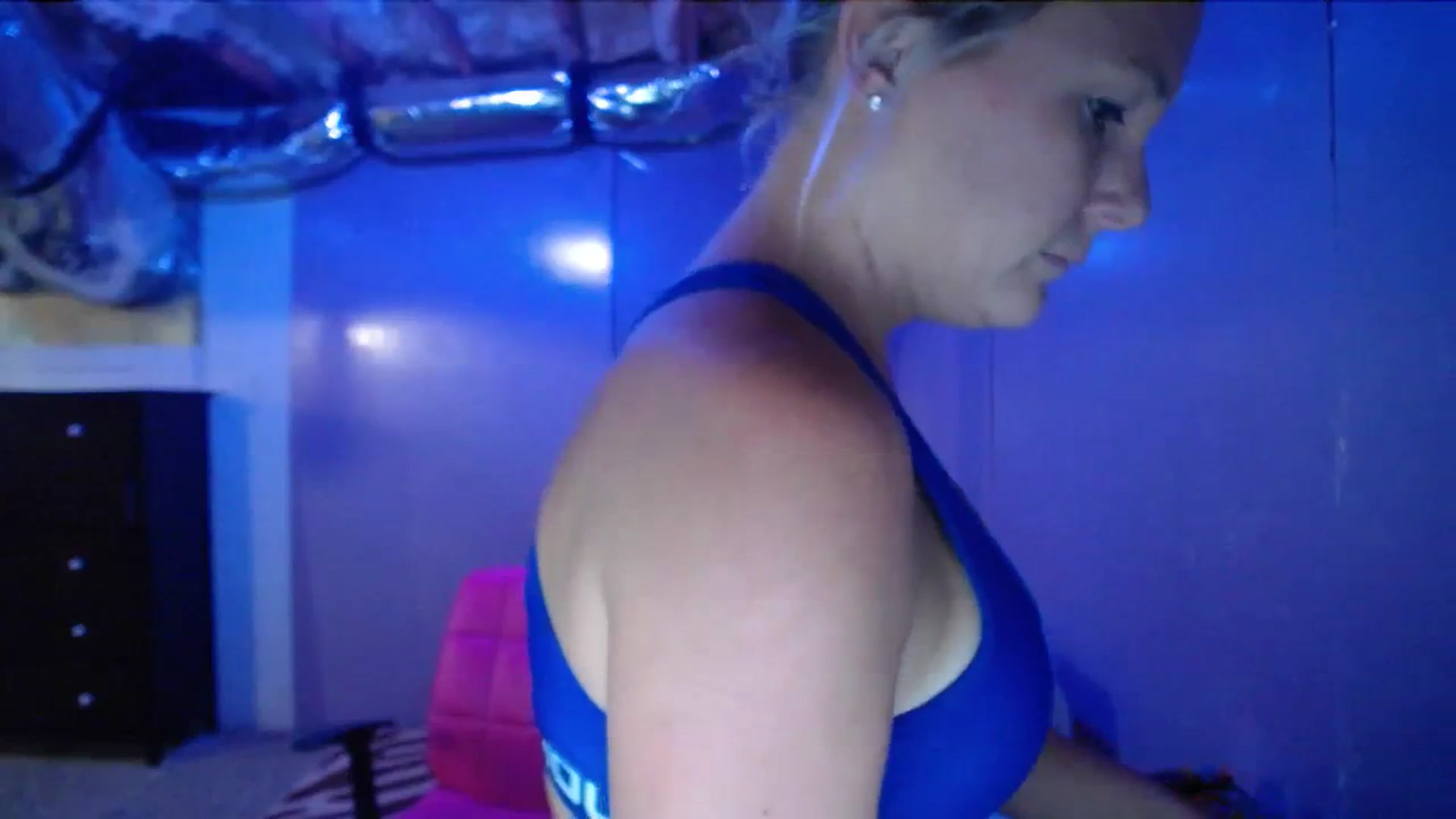 Gallery image thumbnail from AshlynnStorm's myfreecams stream on, 08/29/2023, 07:14 image 13 of 20
